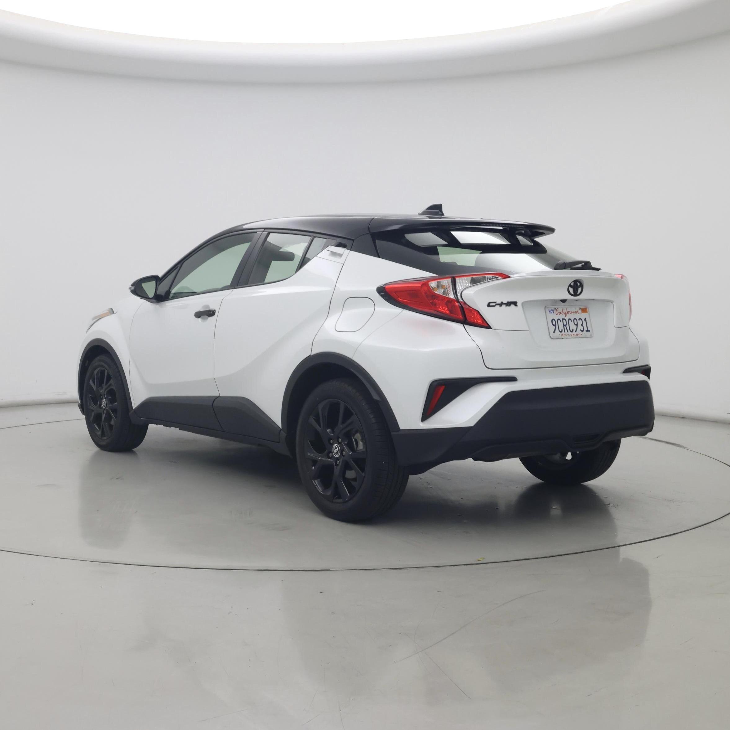 Thumbnail: 2022 Toyota C-HR - 2