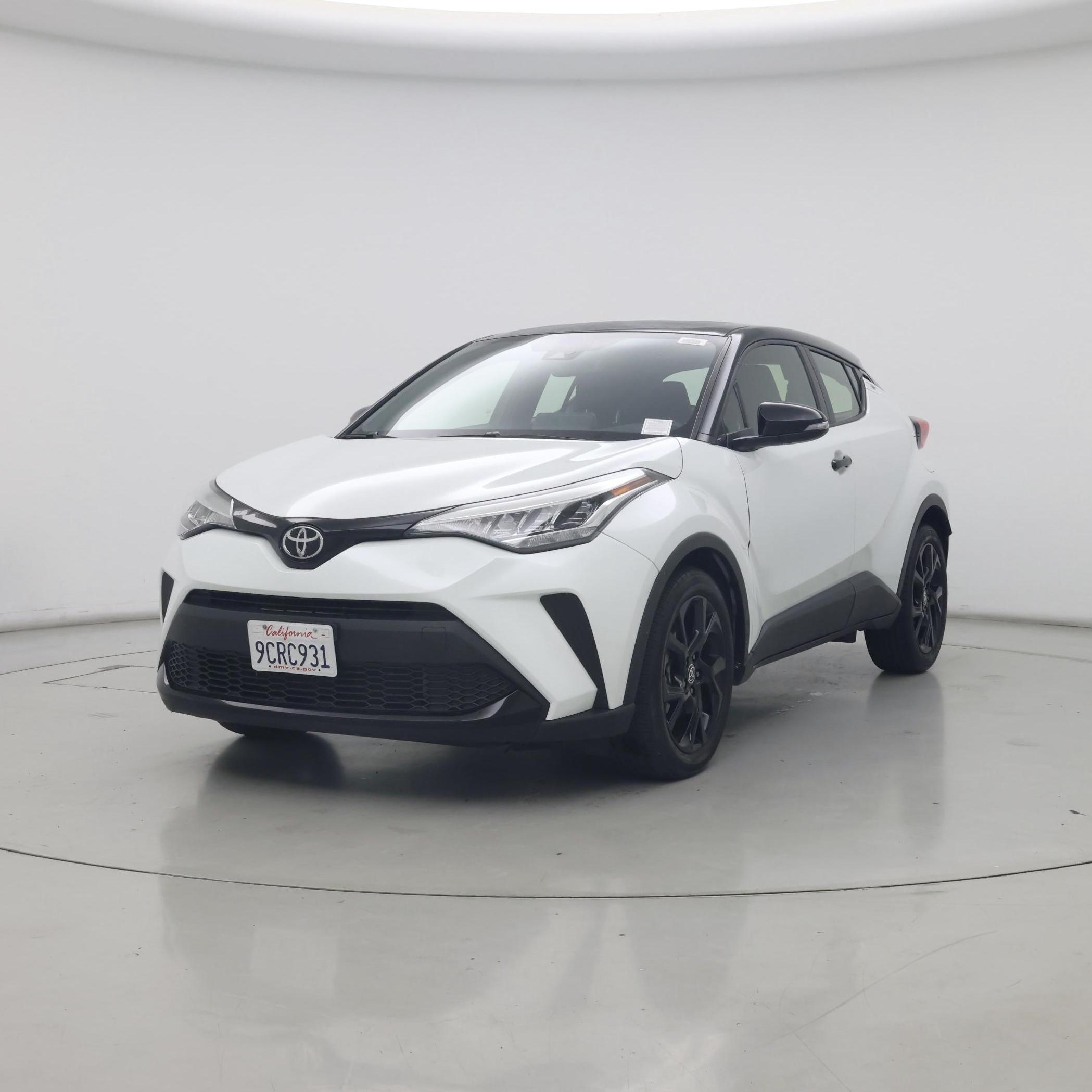 Thumbnail: 2022 Toyota C-HR - 4