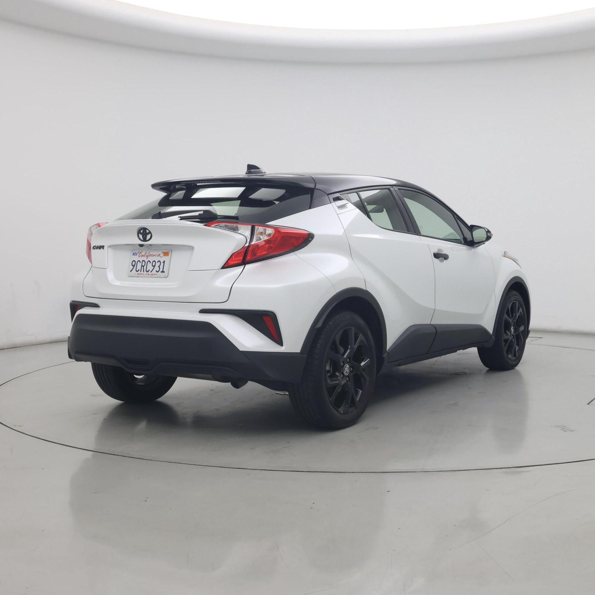 Thumbnail: 2022 Toyota C-HR - 8