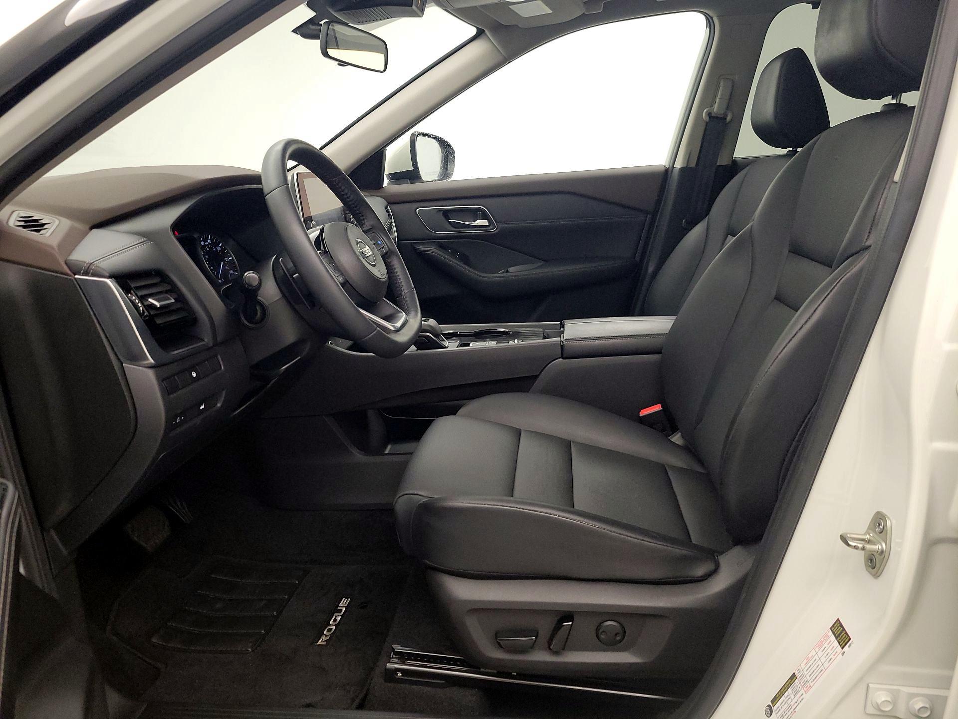 Thumbnail: 2021 Nissan Rogue - 11