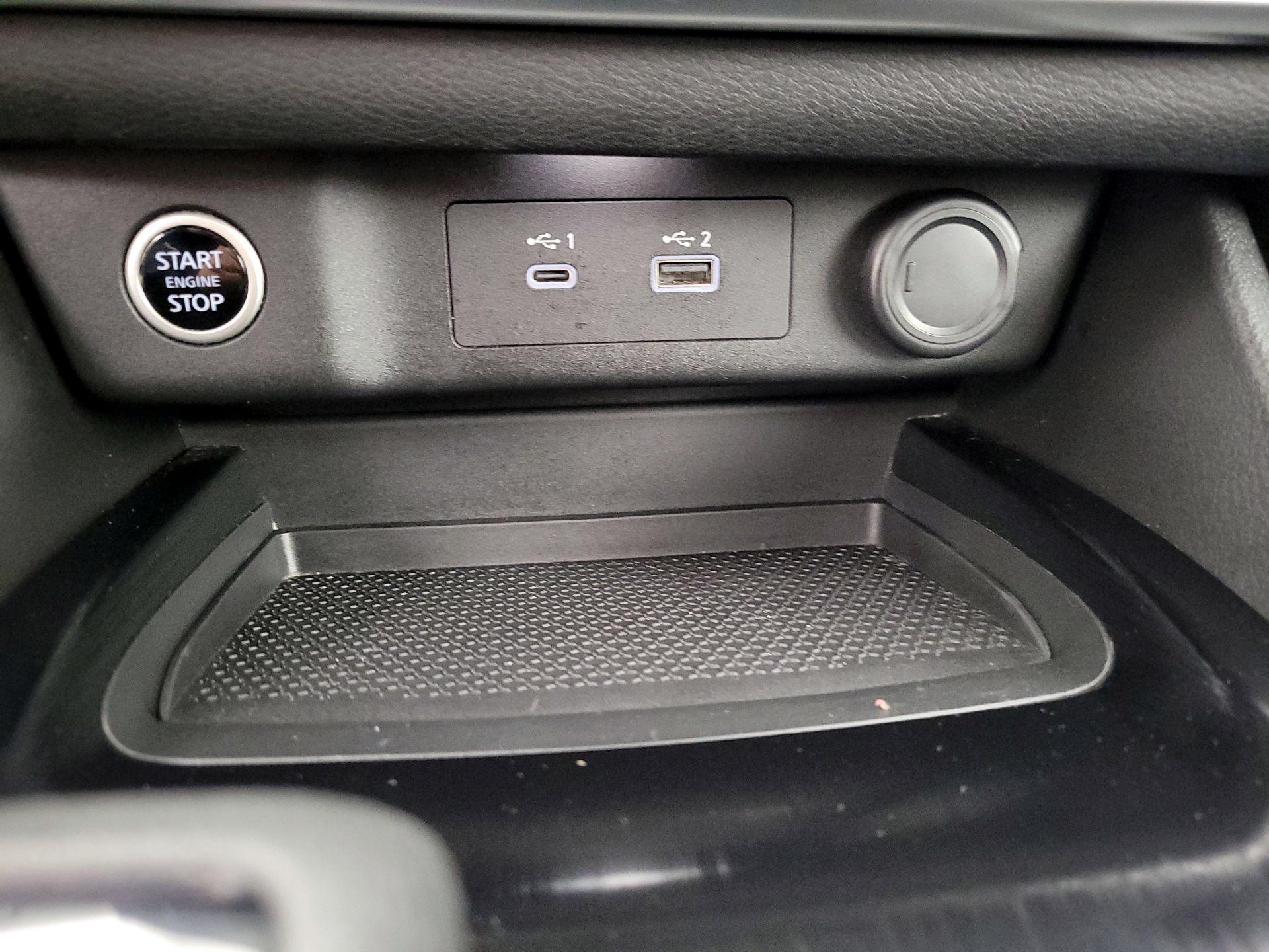 Thumbnail: 2021 Nissan Rogue - 18