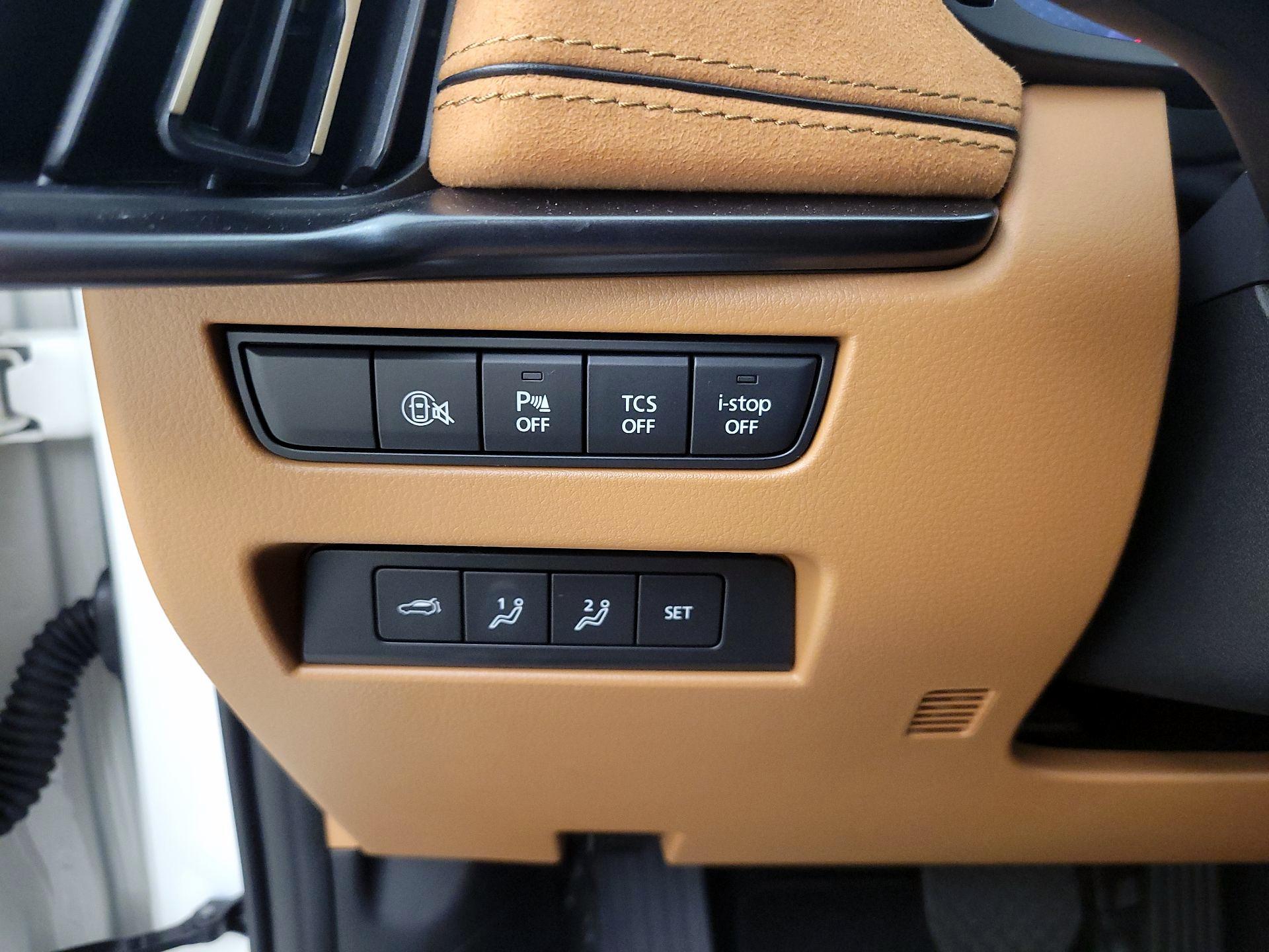 Thumbnail: 2025 Mazda CX-70 - 13