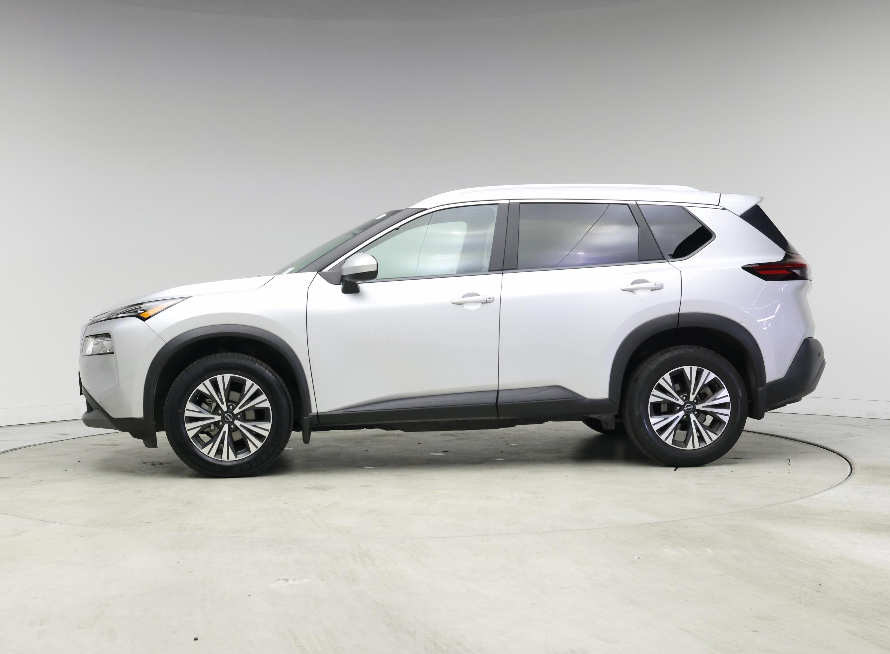 Thumbnail: 2023 Nissan Rogue - 3