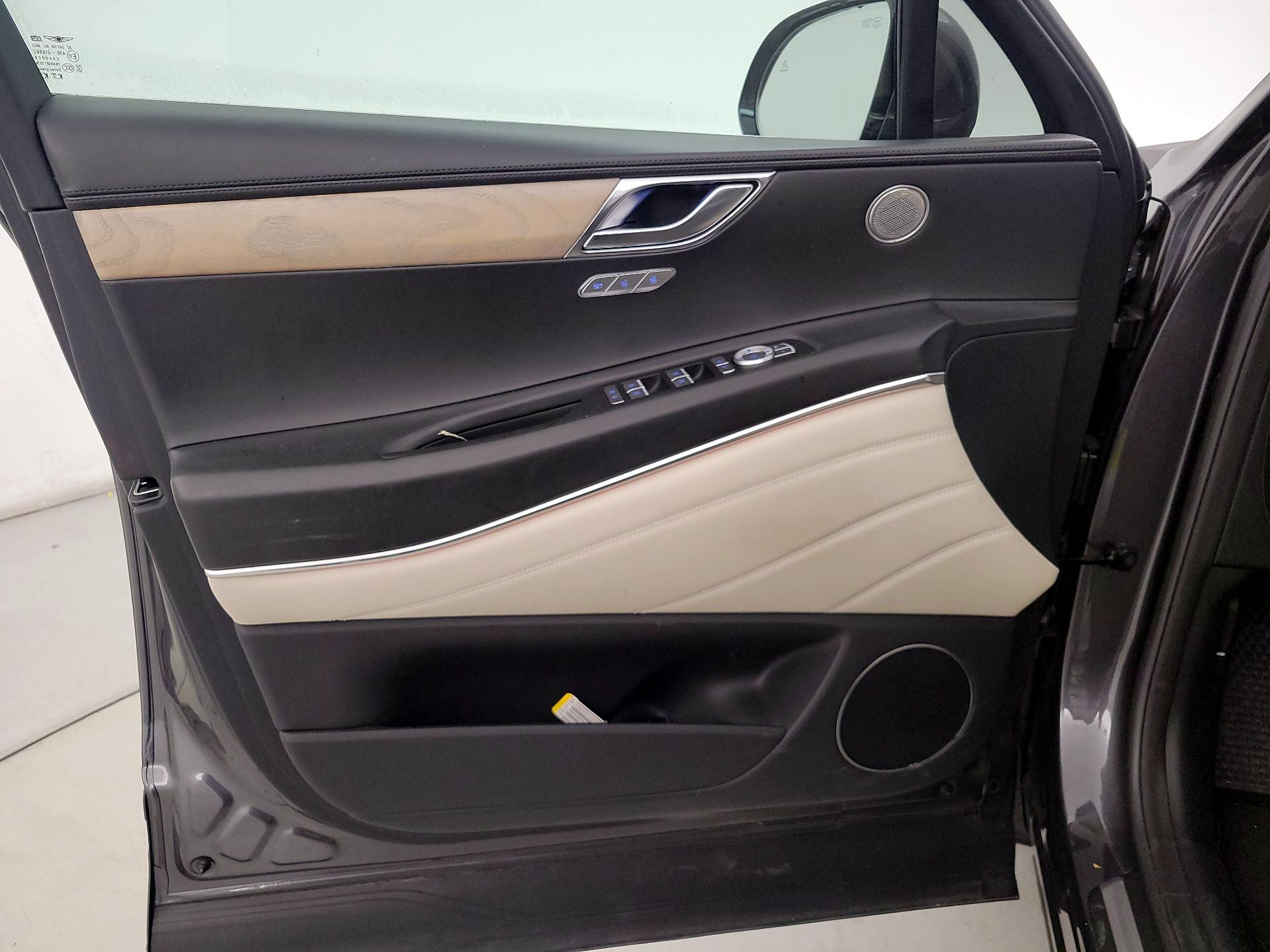 Thumbnail: 2022 Genesis GV80 - 12