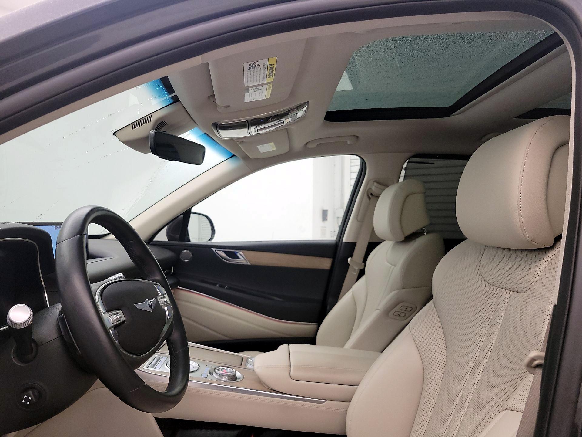 Thumbnail: 2022 Genesis GV80 - 20