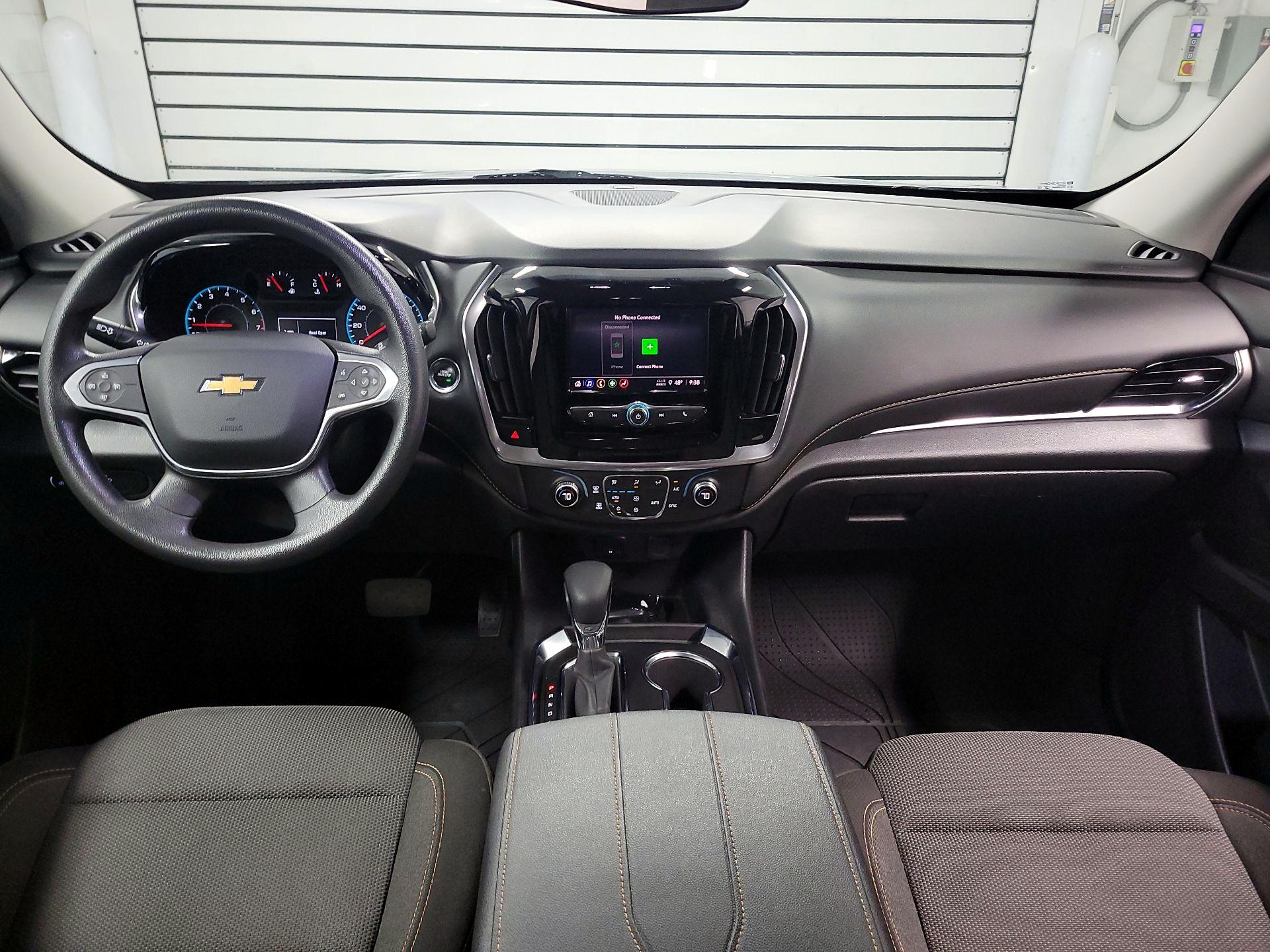 Thumbnail: 2021 Chevrolet Traverse - 9