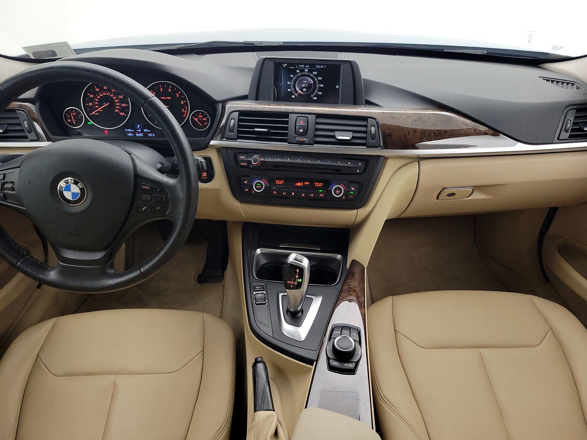 Thumbnail: 2015 BMW 3 Series - 9