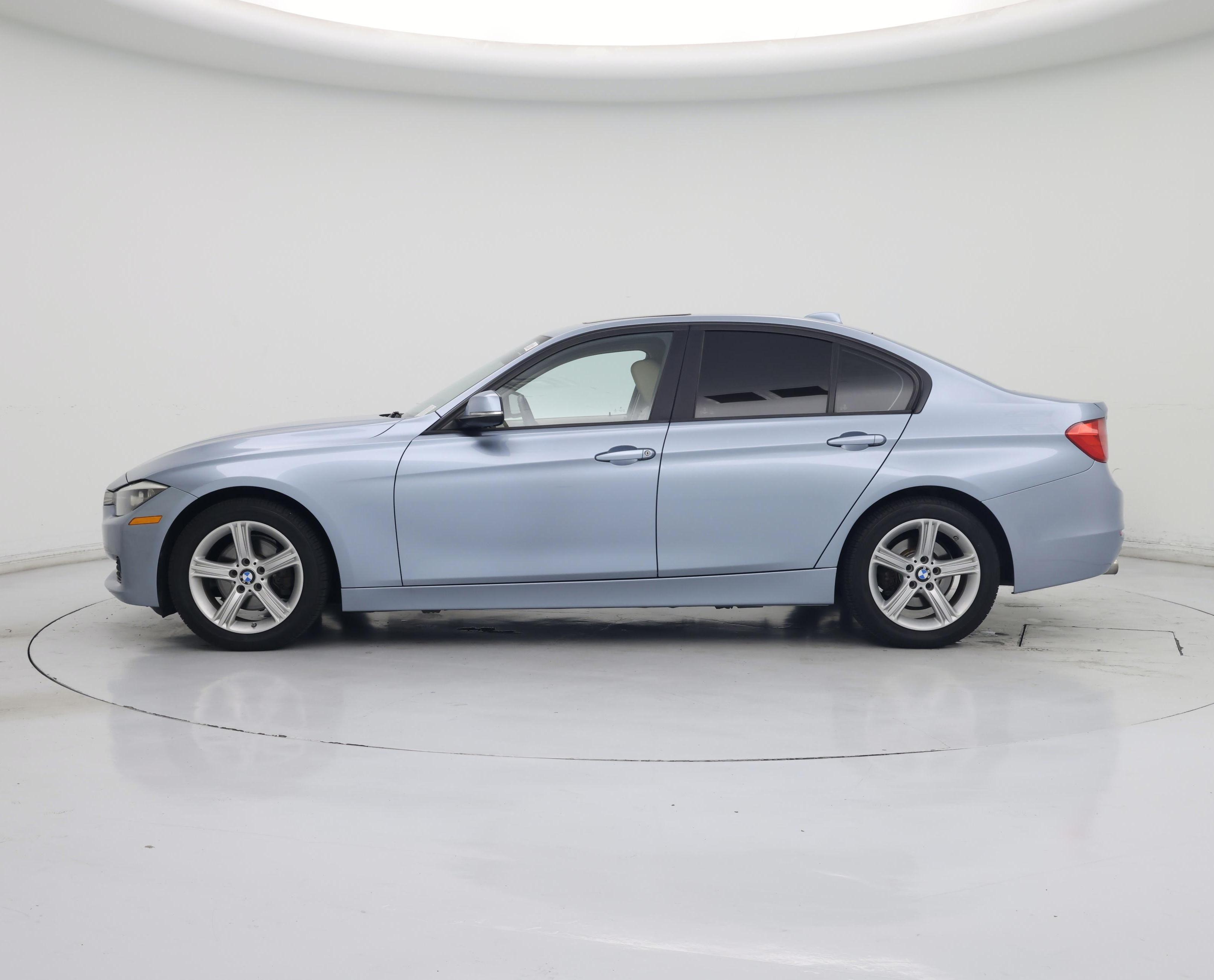 Thumbnail: 2015 BMW 3 Series - 3