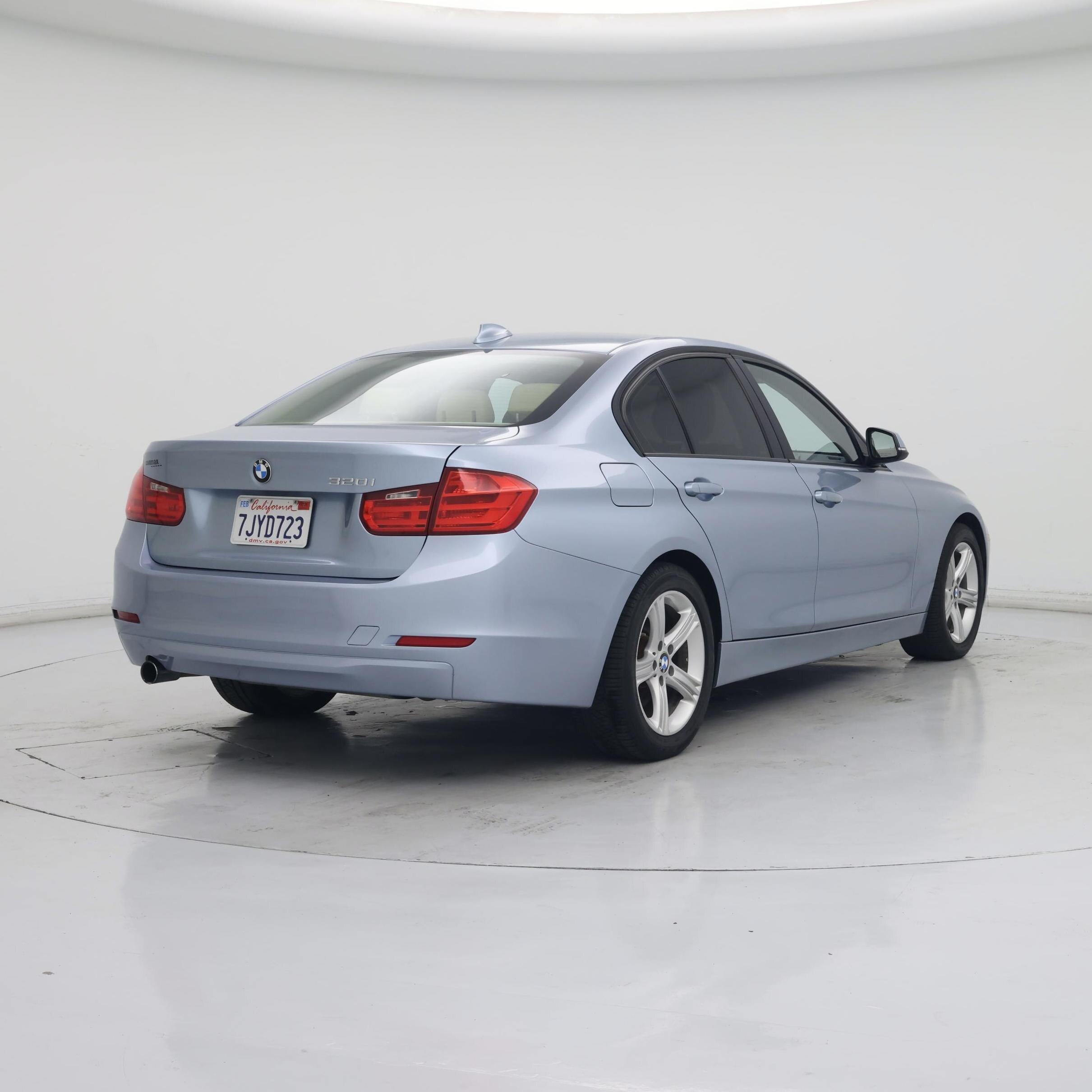 Thumbnail: 2015 BMW 3 Series - 8