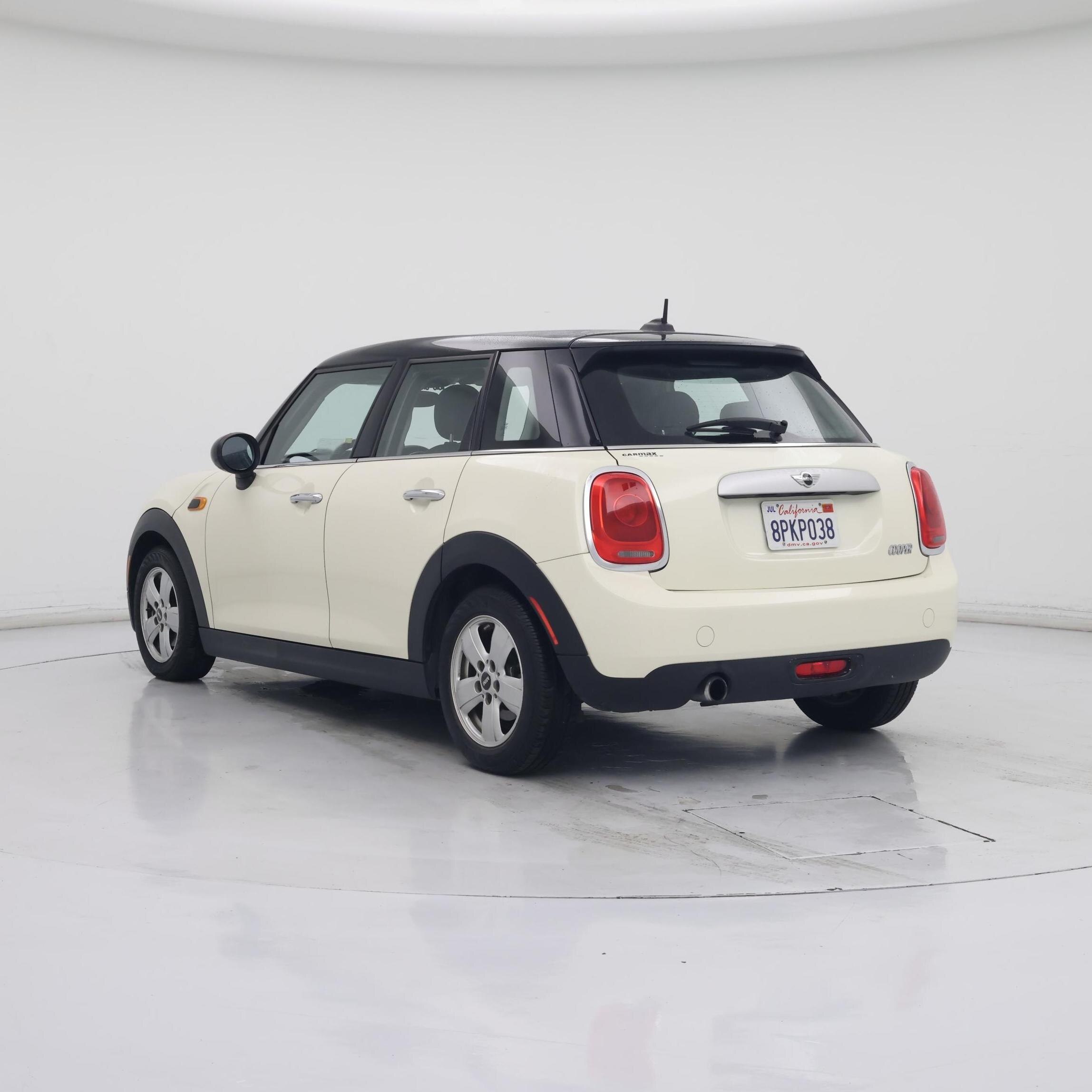 Thumbnail: 2015 MINI Cooper Hardtop - 2