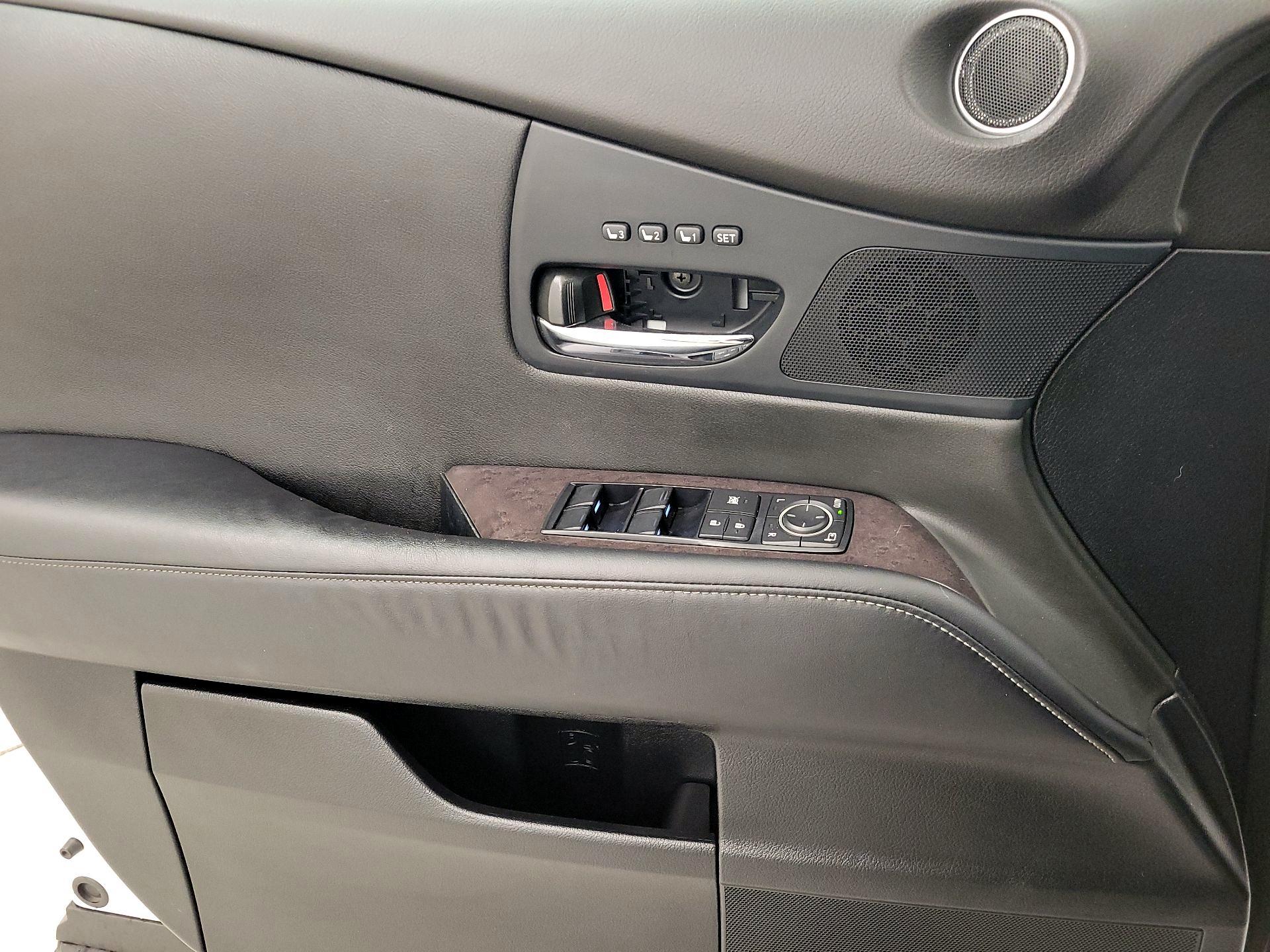 Thumbnail: 2015 Lexus RX - 12