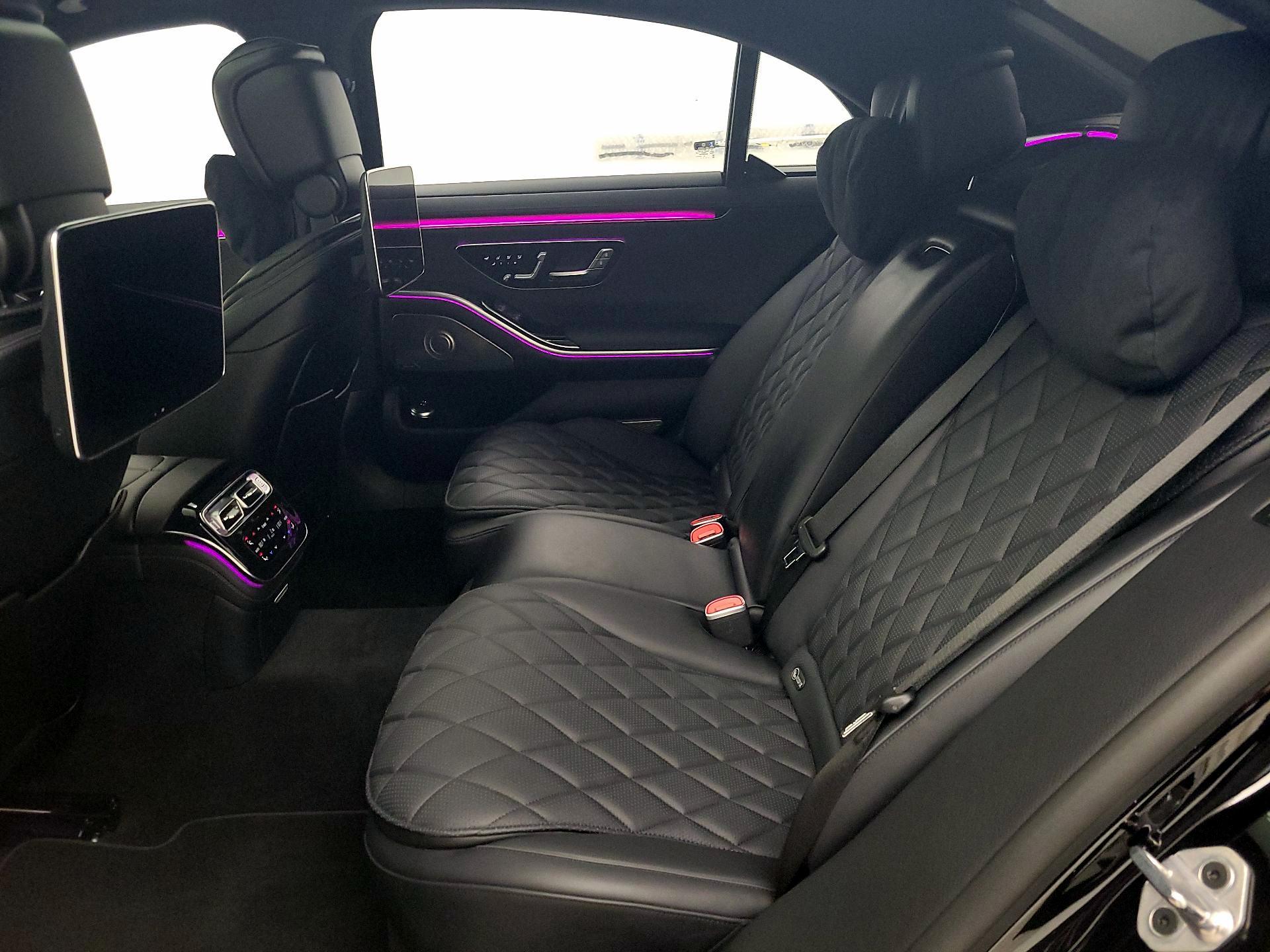 Thumbnail: 2023 Mercedes-Benz S-Class - 20