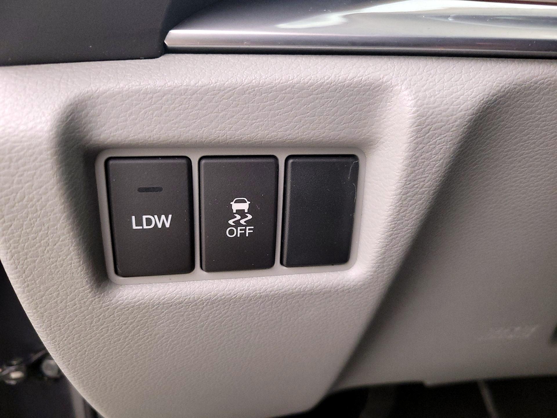 Thumbnail: 2015 Acura MDX - 13