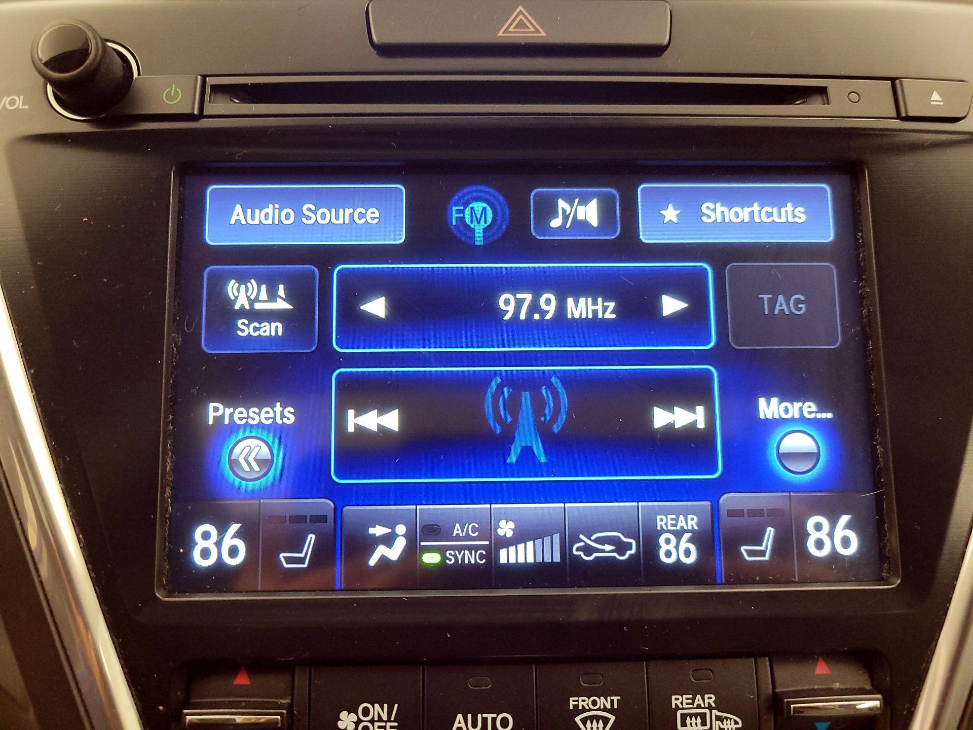 Thumbnail: 2015 Acura MDX - 16