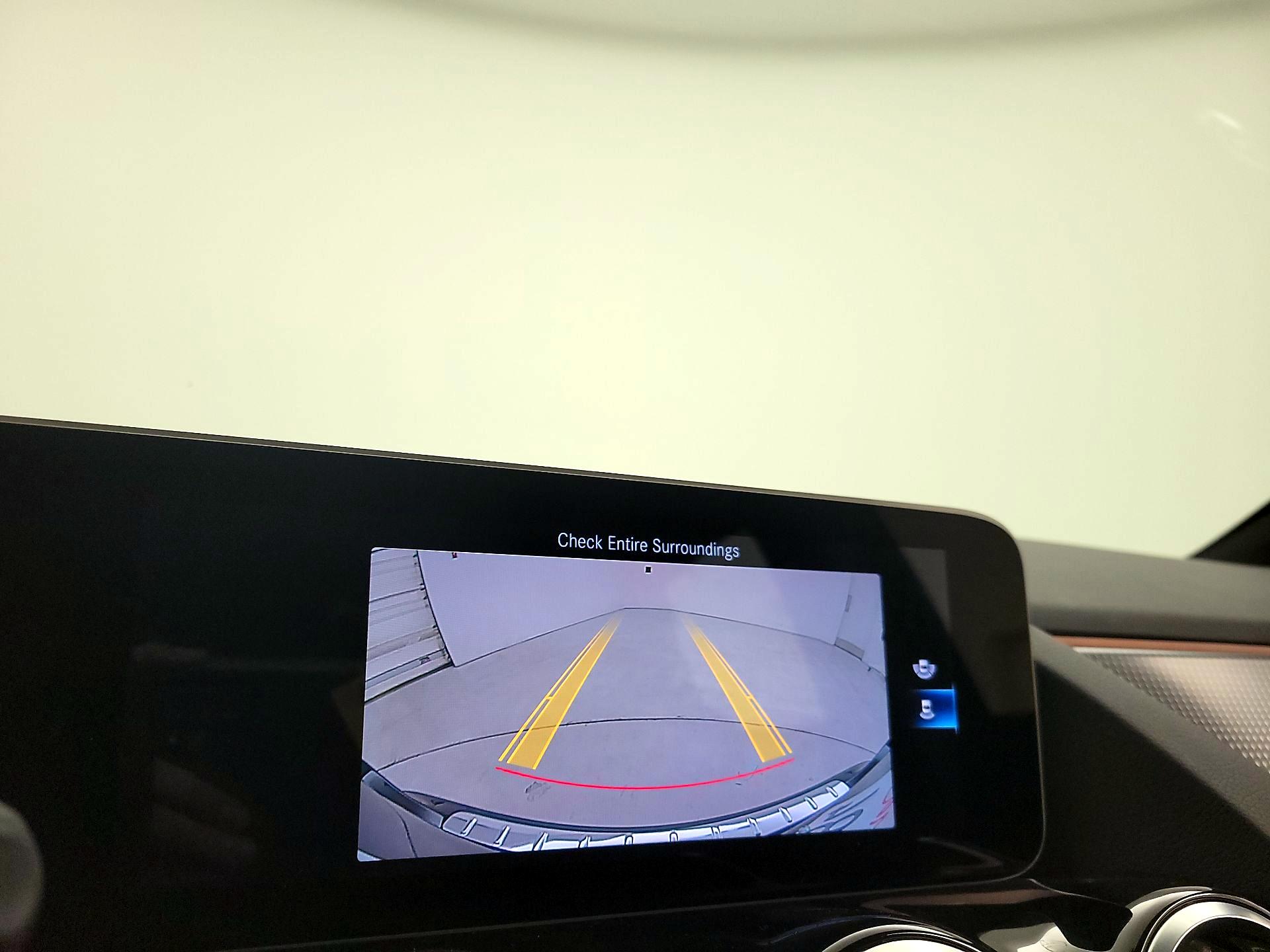 Thumbnail: 2021 Mercedes-Benz GLA - 14