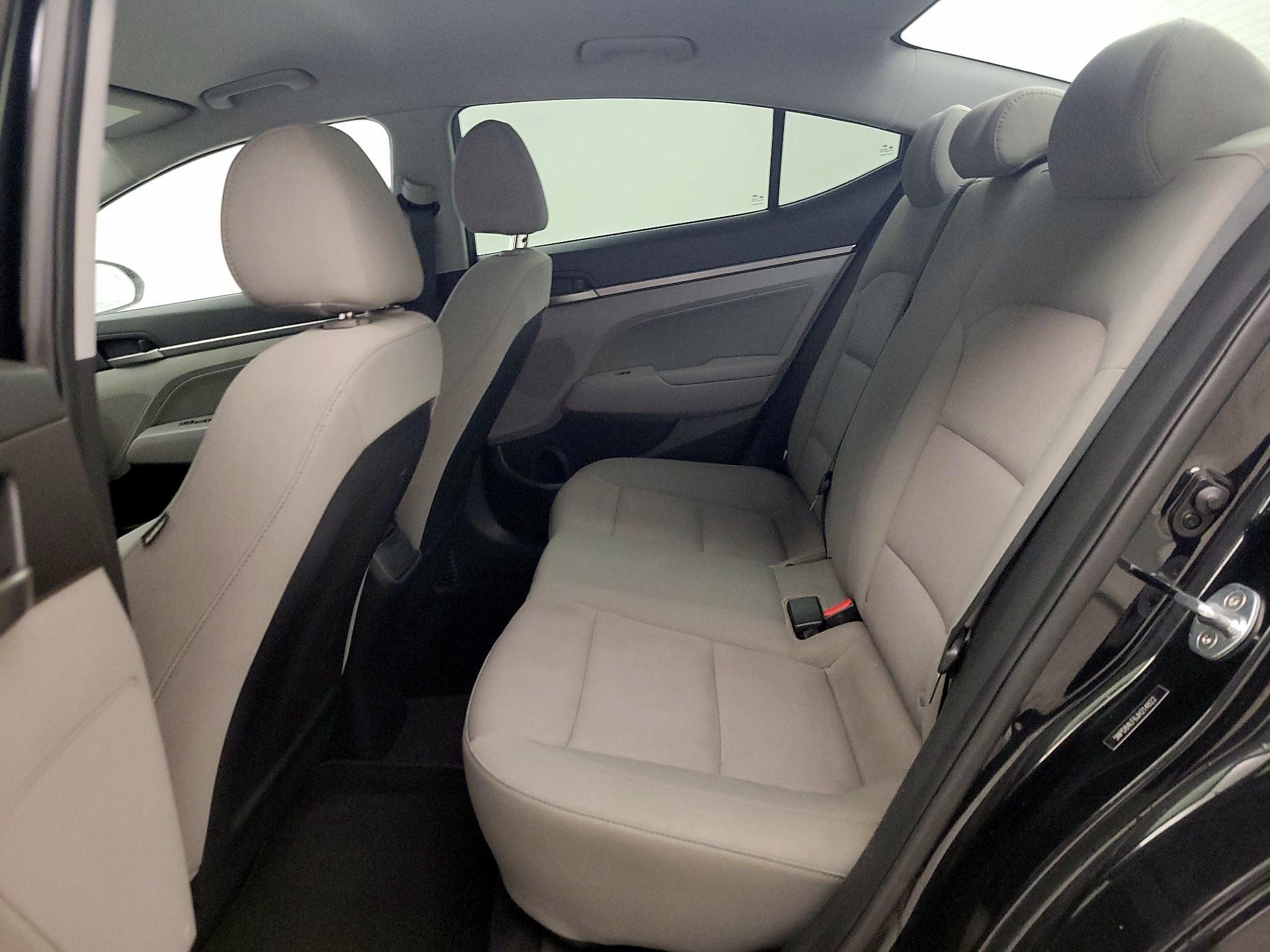 Thumbnail: 2018 Hyundai Elantra - 19