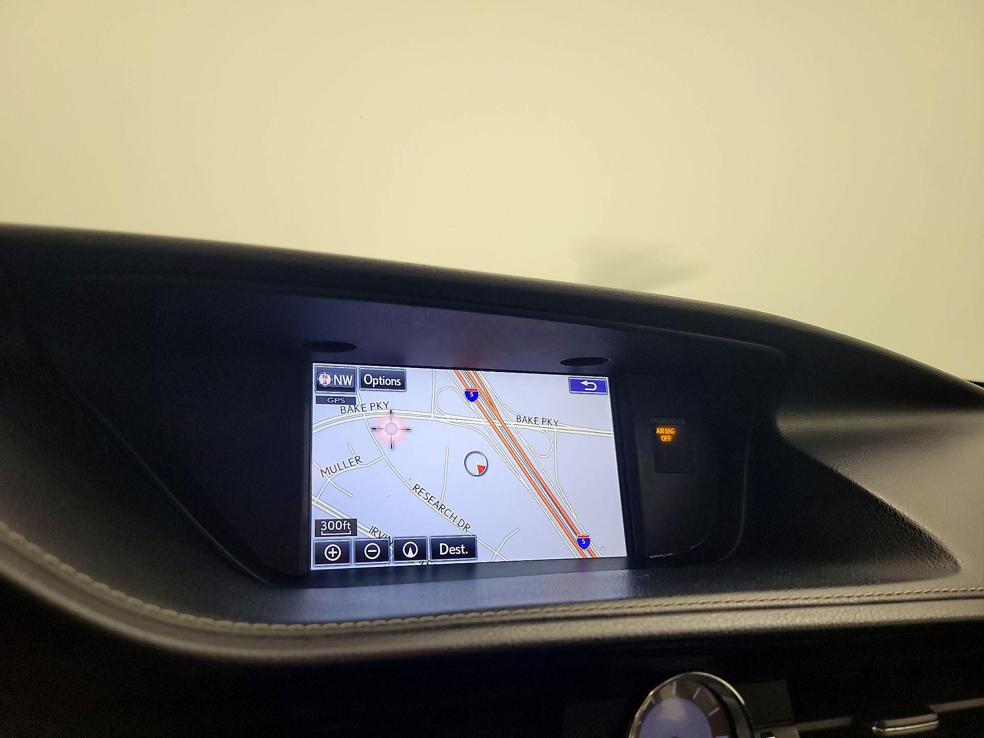 Thumbnail: 2015 Lexus ES - 14