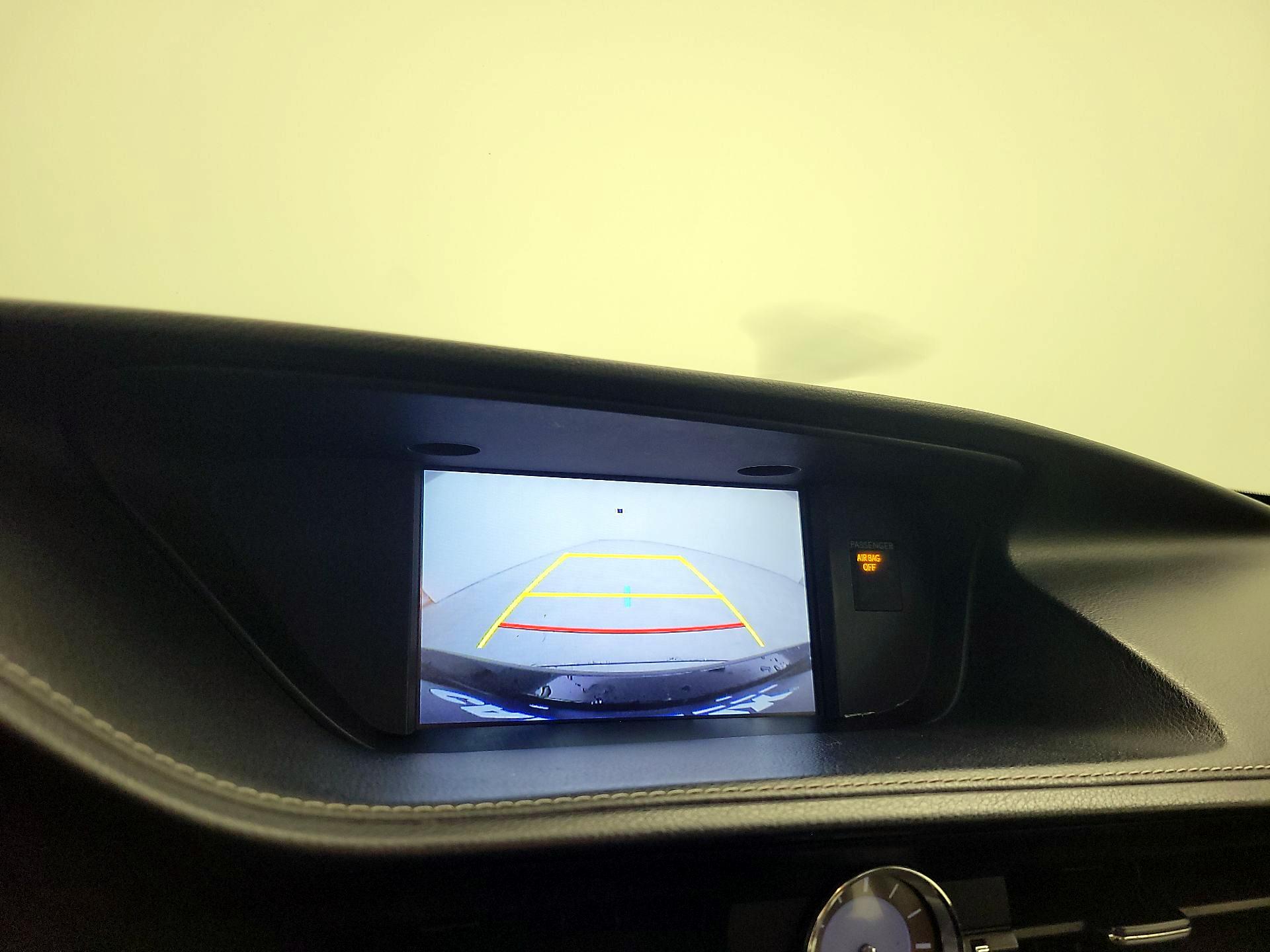 Thumbnail: 2015 Lexus ES - 15