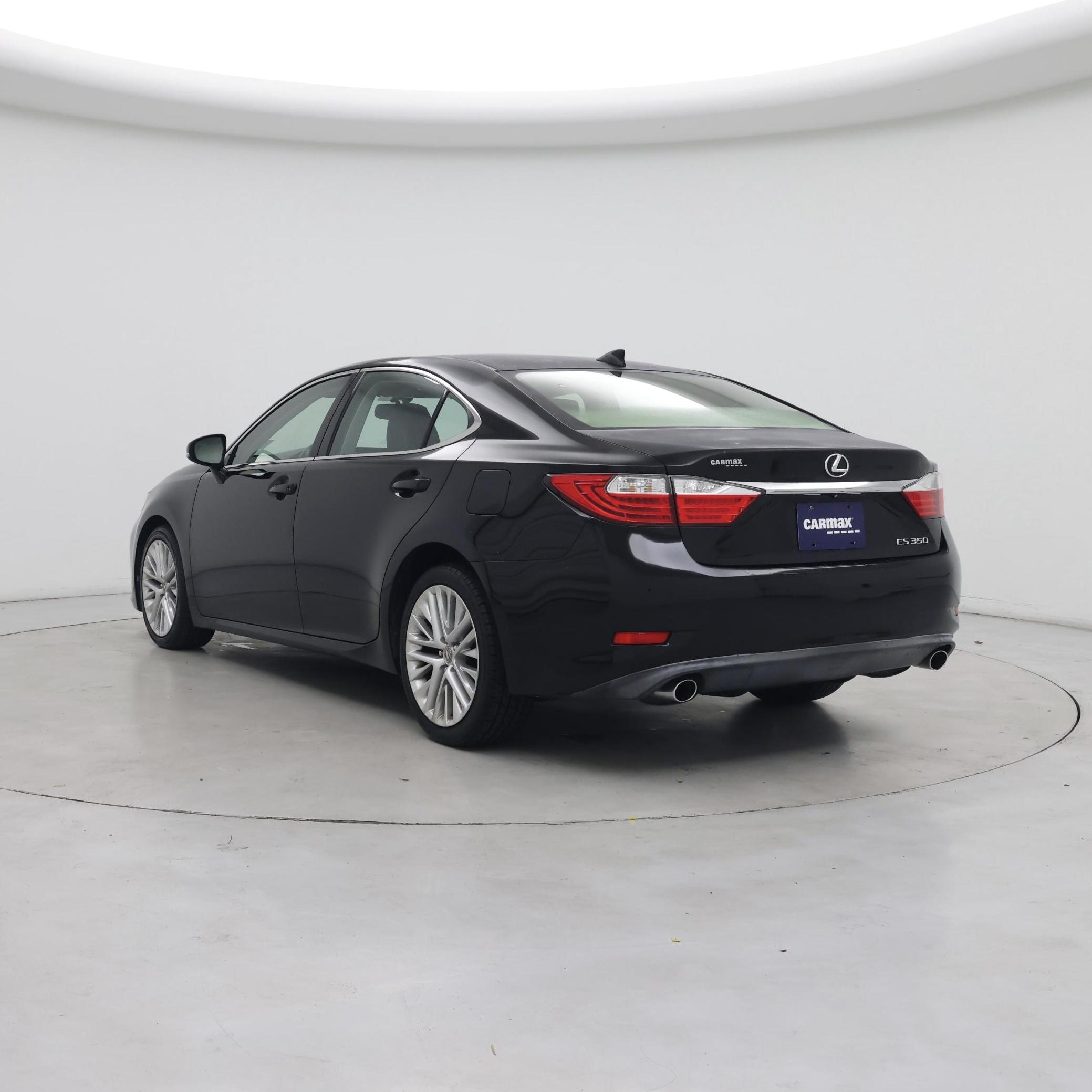 Thumbnail: 2015 Lexus ES - 2