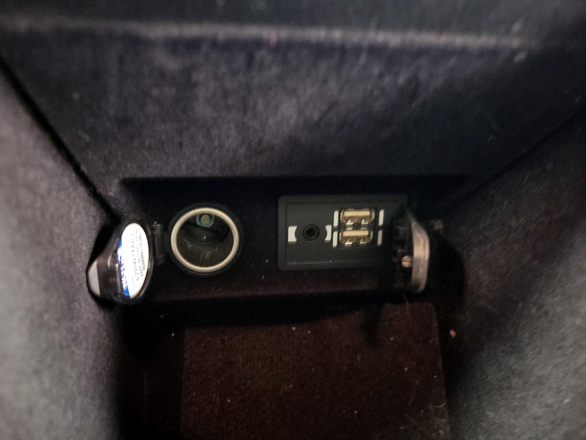 Thumbnail: 2015 Lexus ES - 19