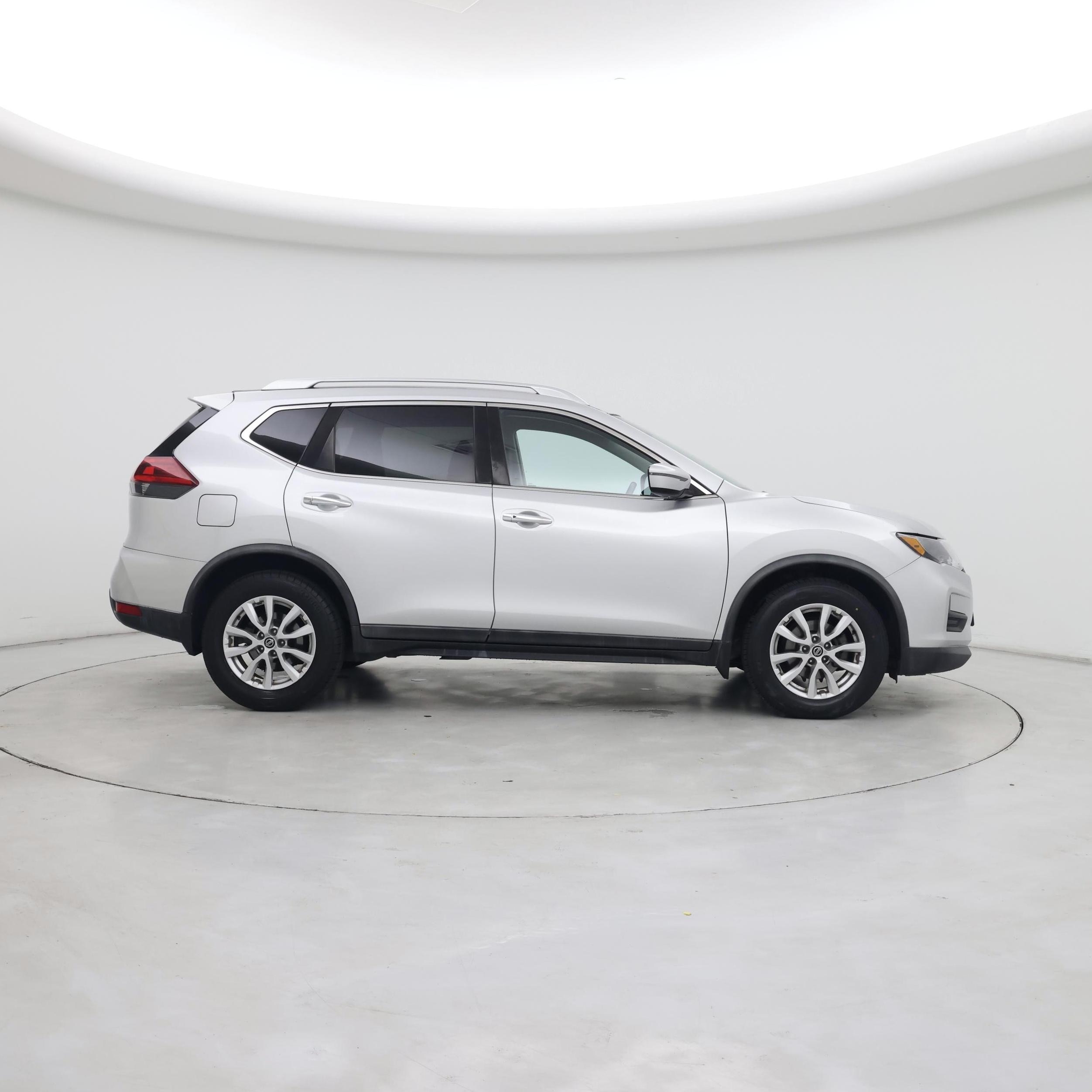 Thumbnail: 2018 Nissan Rogue - 7