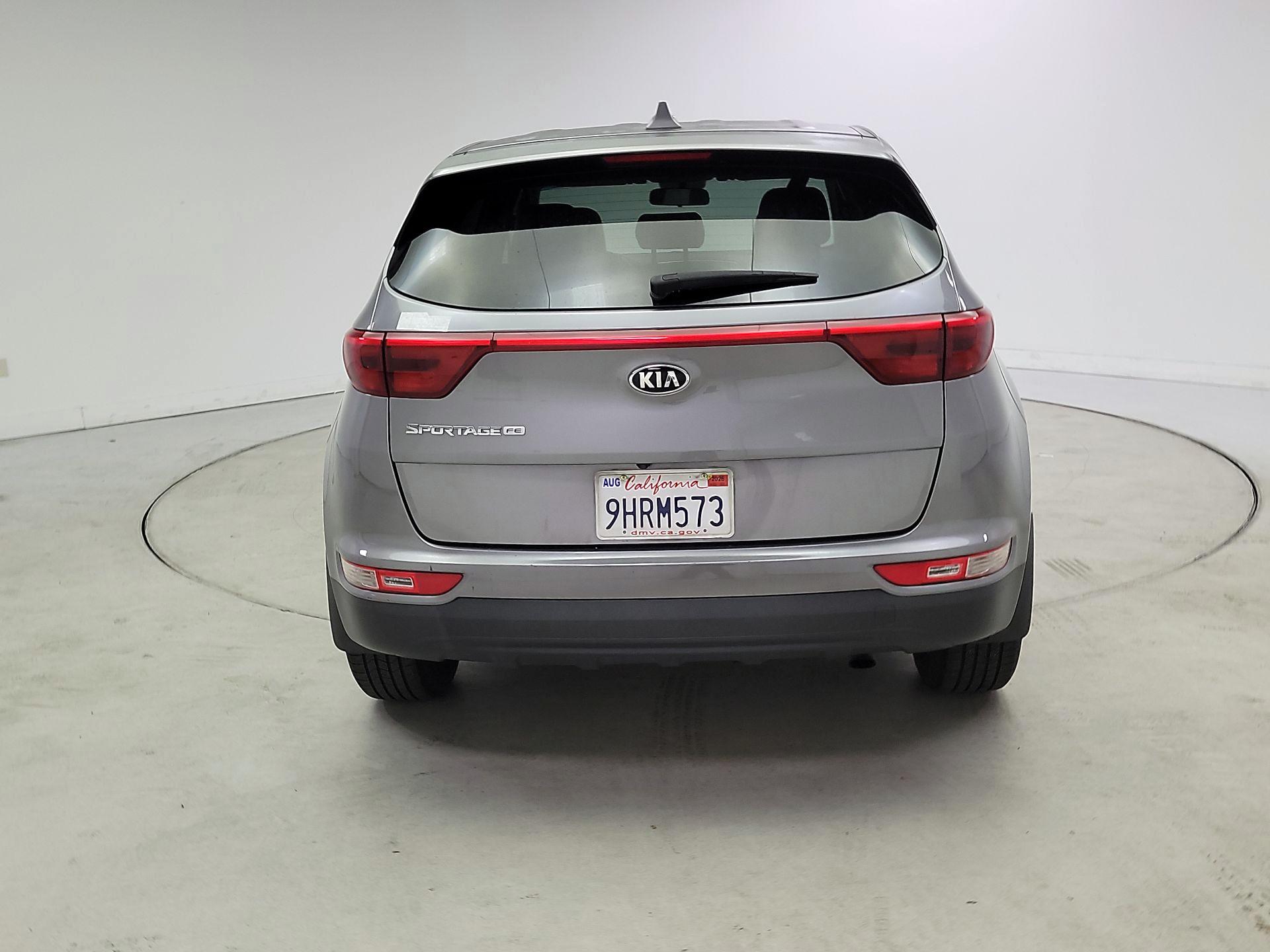 Thumbnail: 2017 Kia Sportage - 6