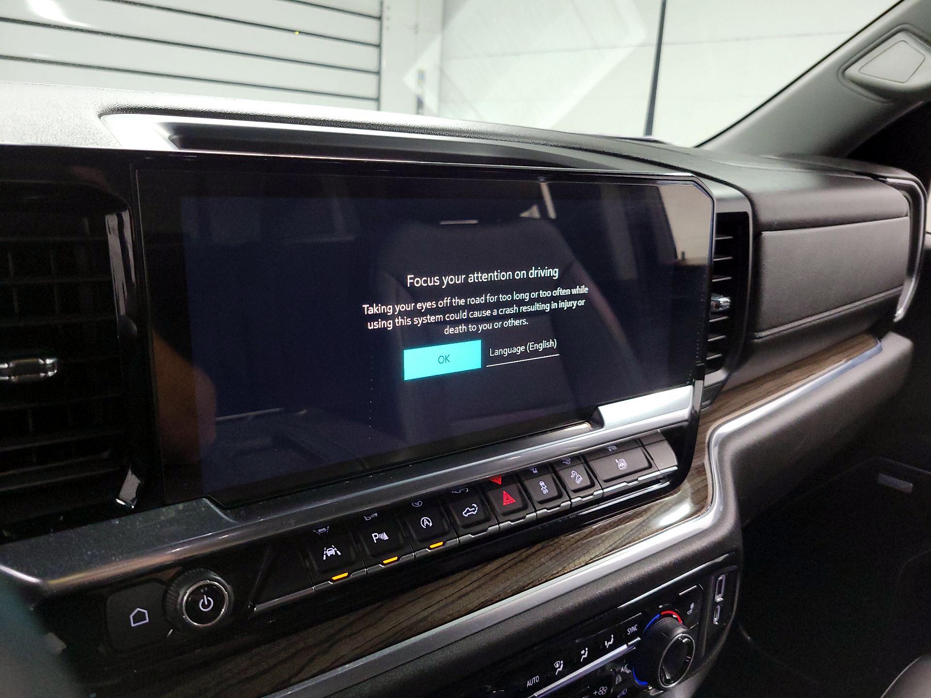 Thumbnail: 2022 Chevrolet Silverado 1500 - 15