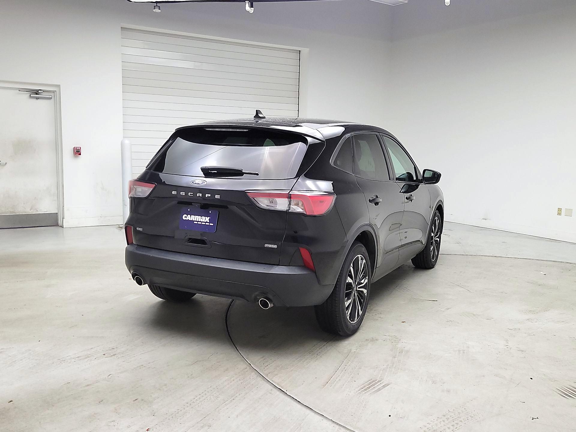 Thumbnail: 2021 Ford Escape - 5