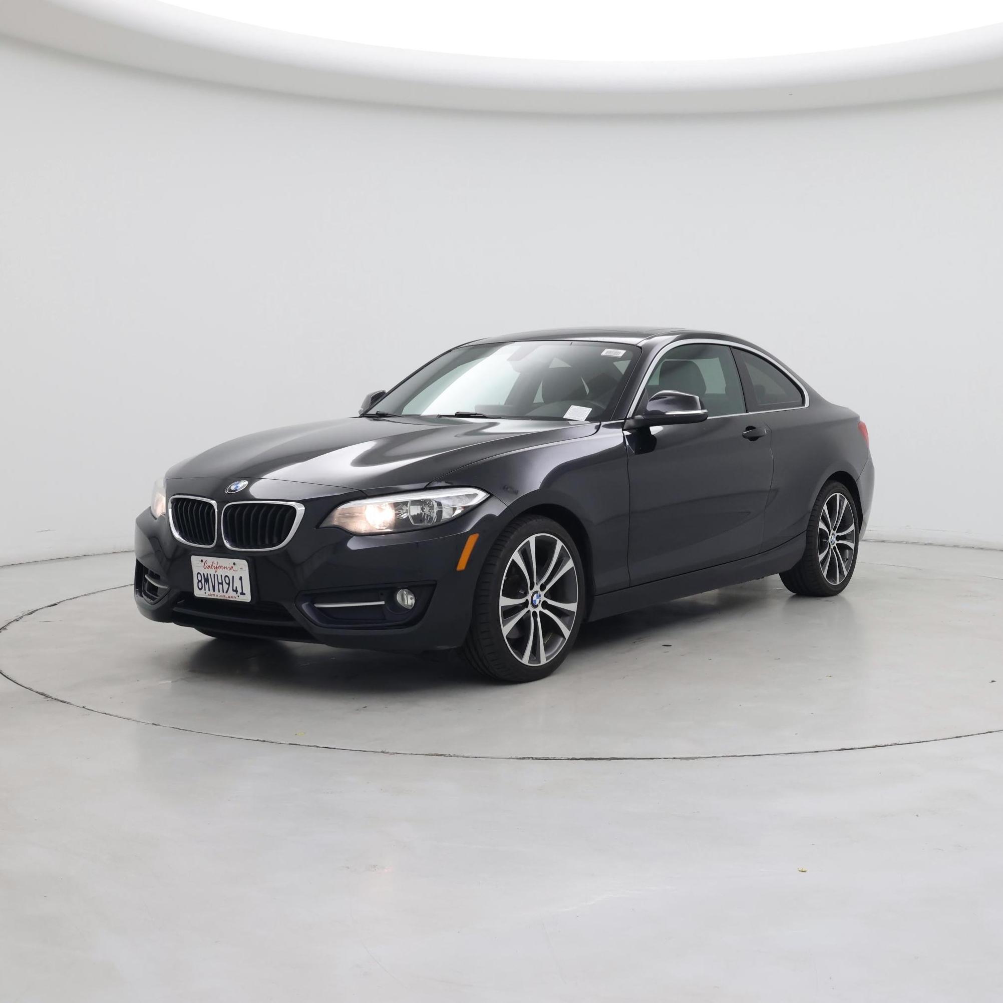 Thumbnail: 2016 BMW 2 Series - 4