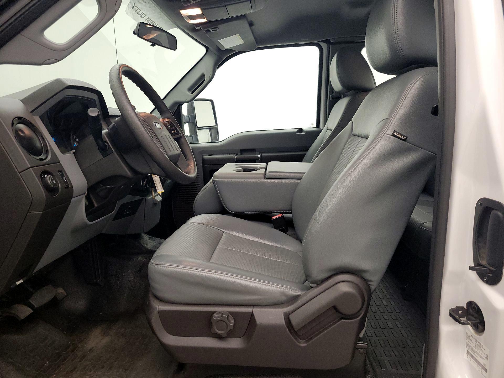 Thumbnail: 2016 Ford F-250 - 11