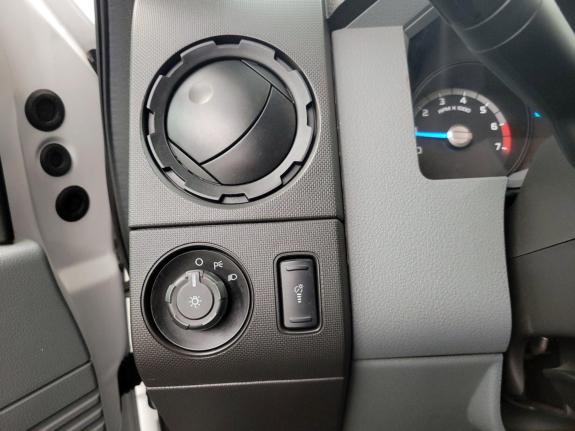 Thumbnail: 2016 Ford F-250 - 13