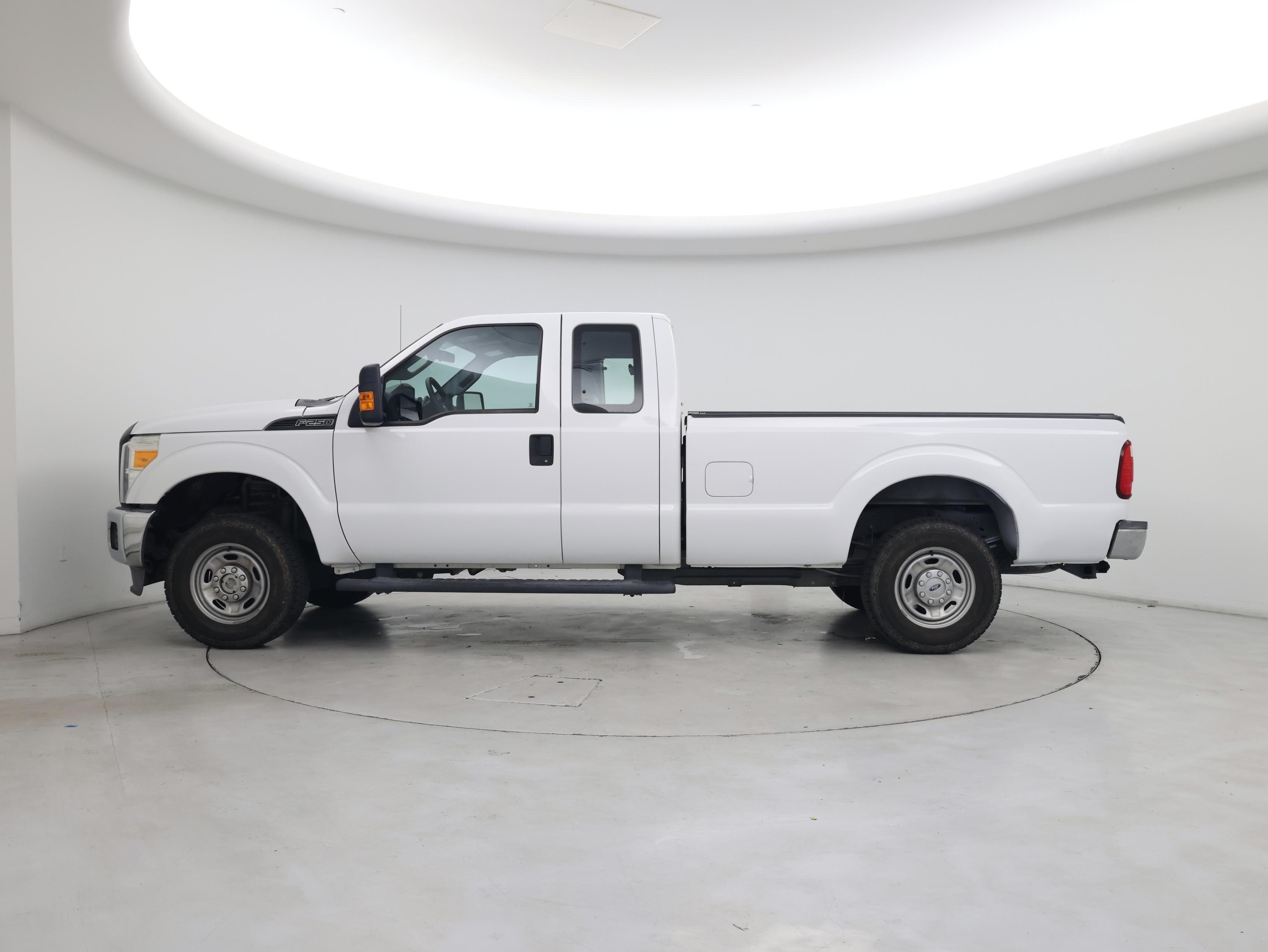 Thumbnail: 2016 Ford F-250 - 3