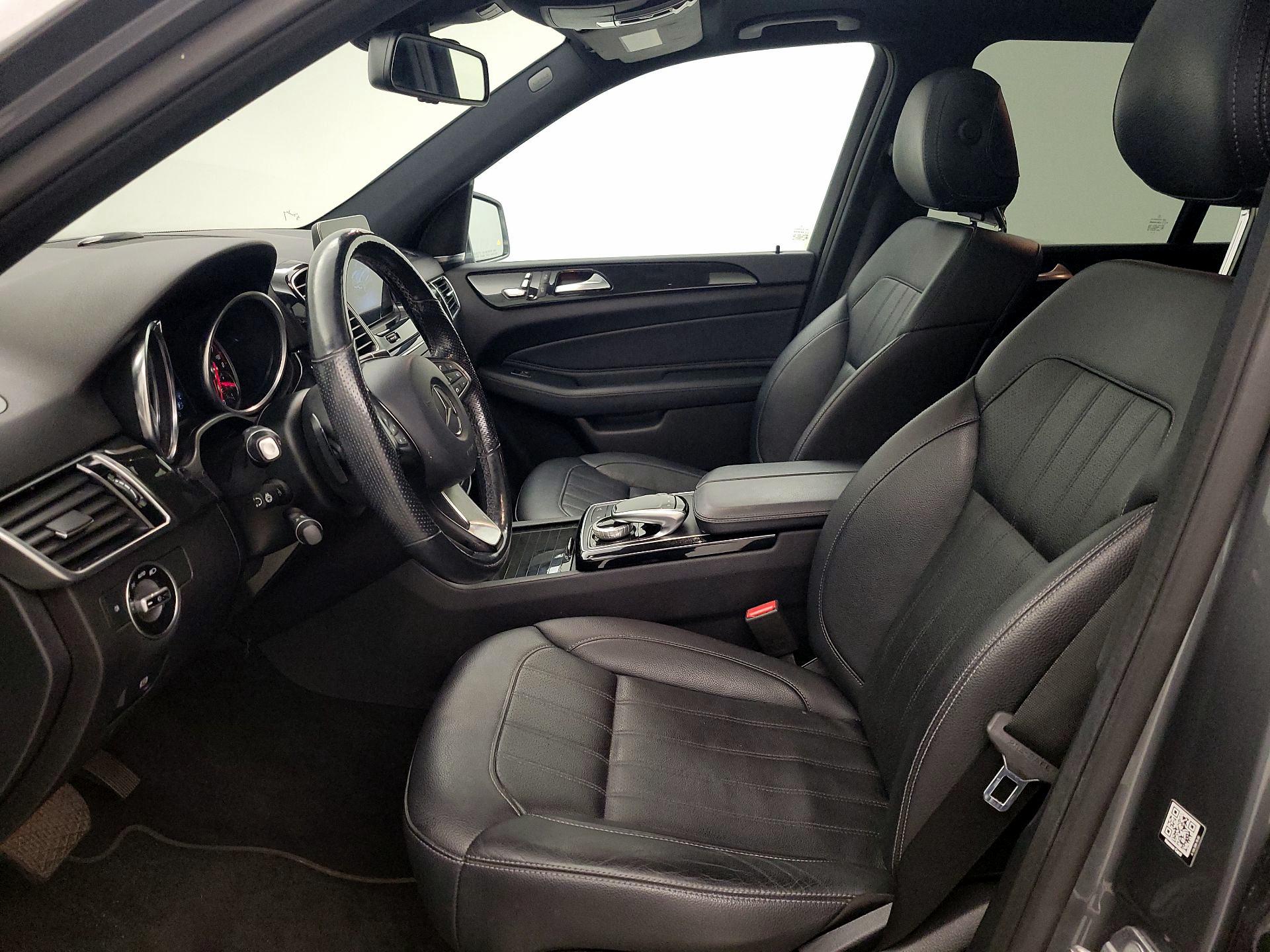 Thumbnail: 2018 Mercedes-Benz GLE - 11