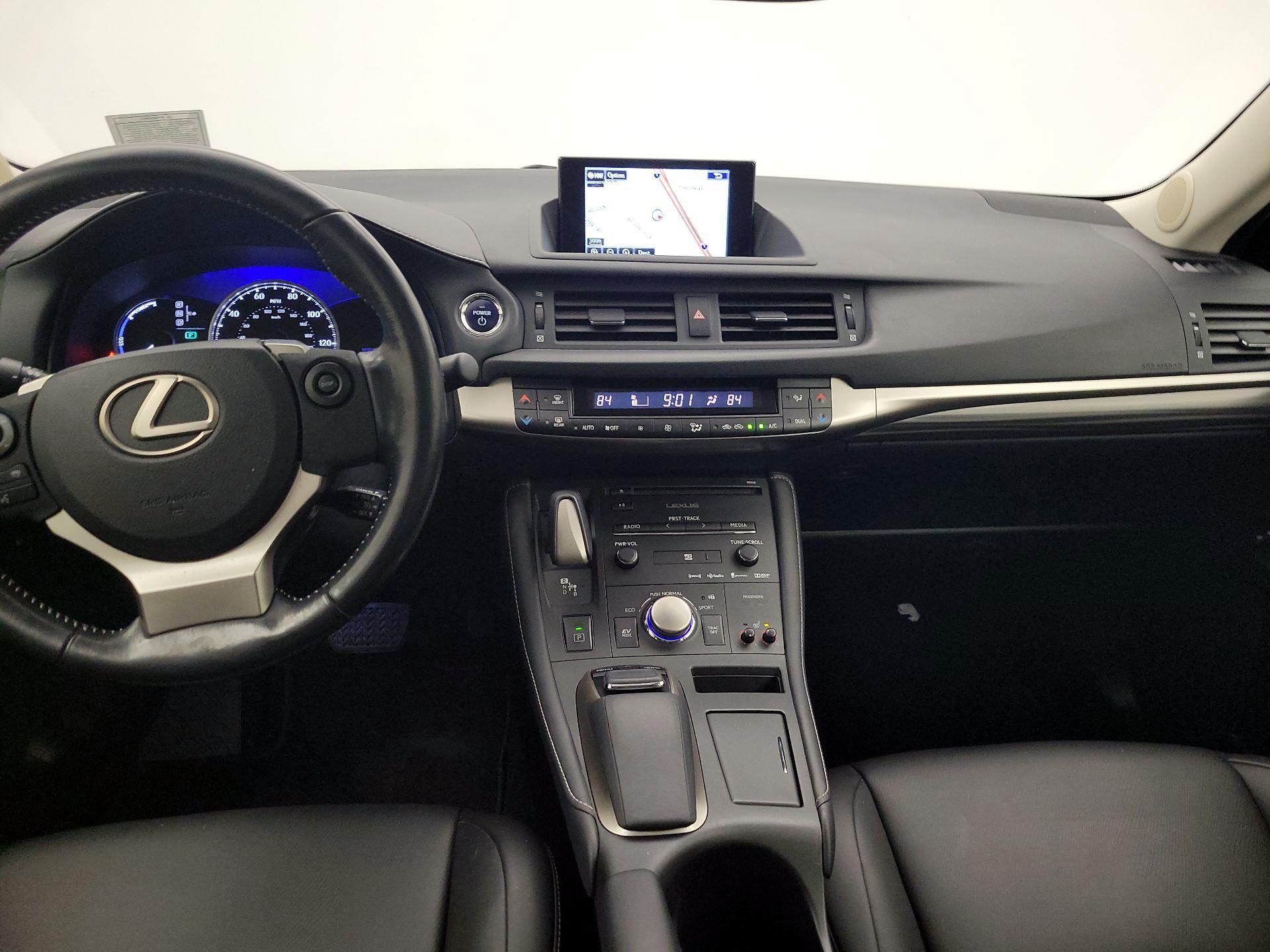 Thumbnail: 2015 Lexus CT - 9