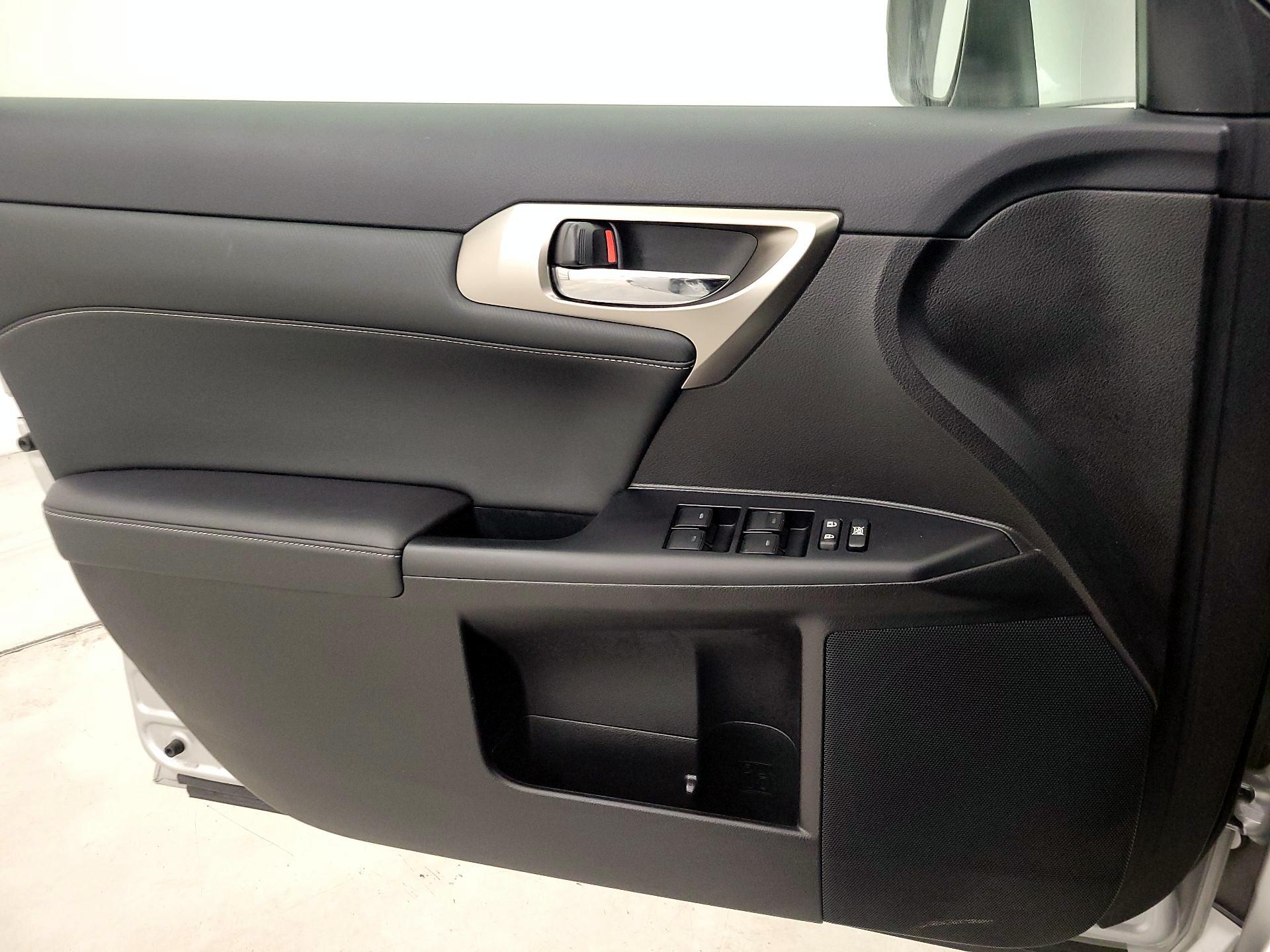 Thumbnail: 2015 Lexus CT - 12