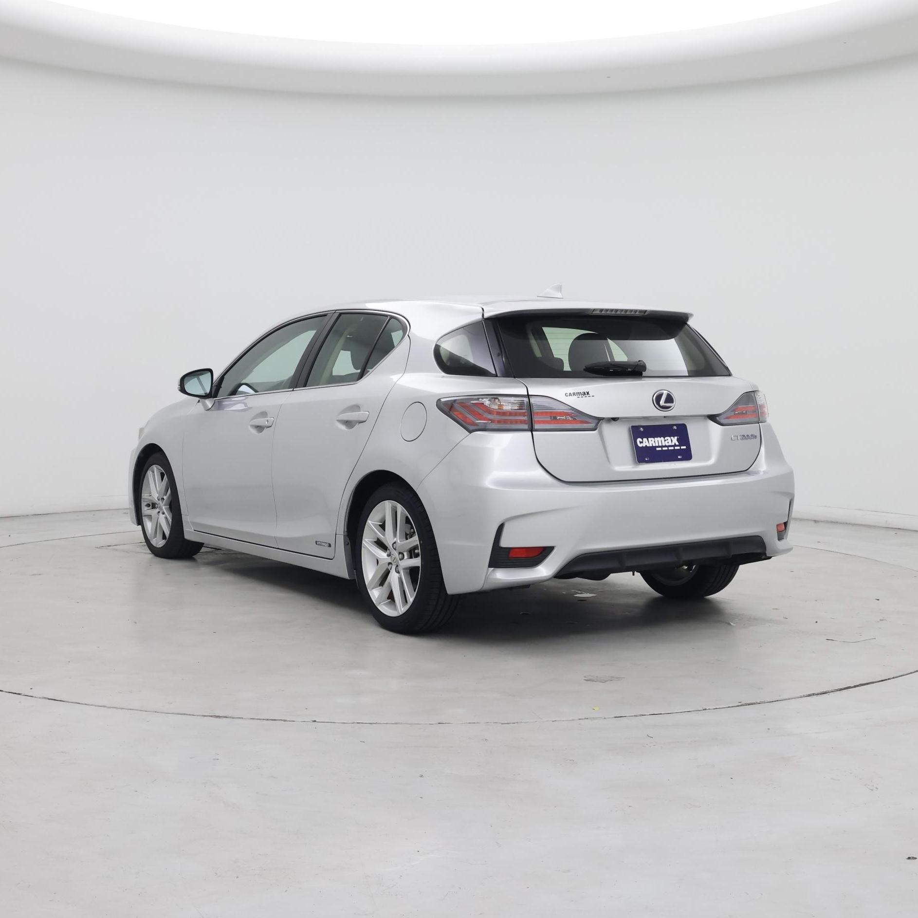Thumbnail: 2015 Lexus CT - 2