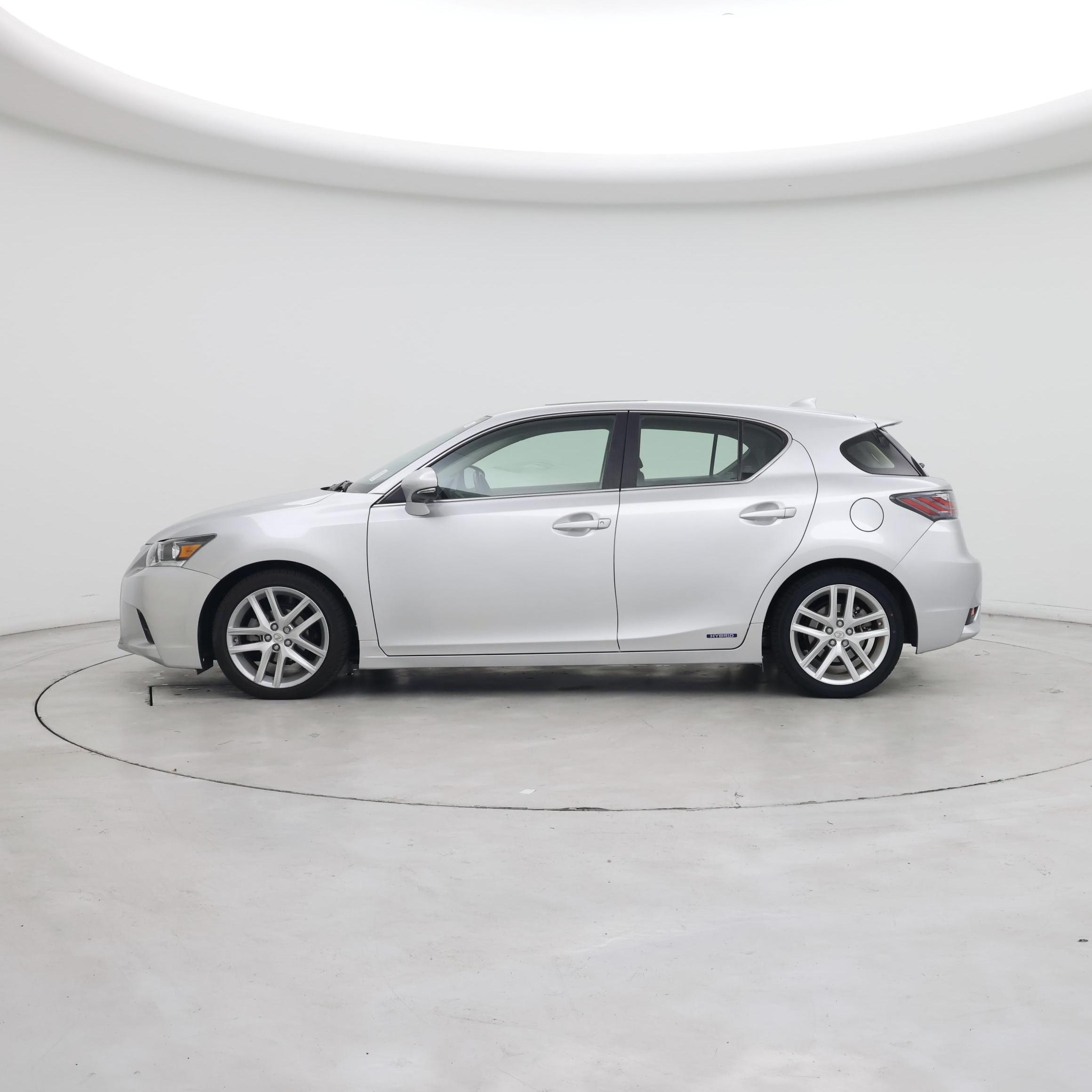Thumbnail: 2015 Lexus CT - 3
