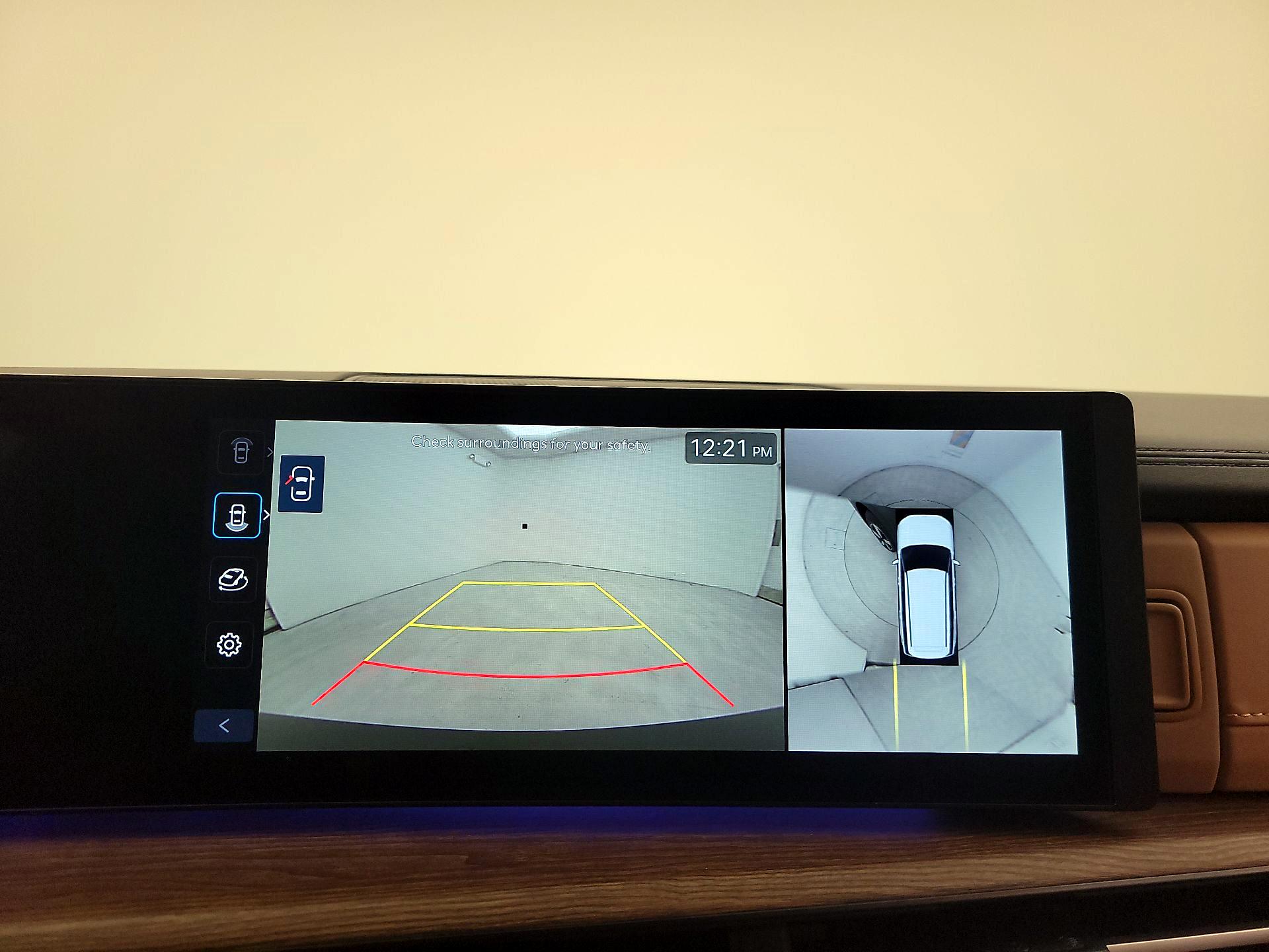 Thumbnail: 2025 Hyundai Santa Fe - 15