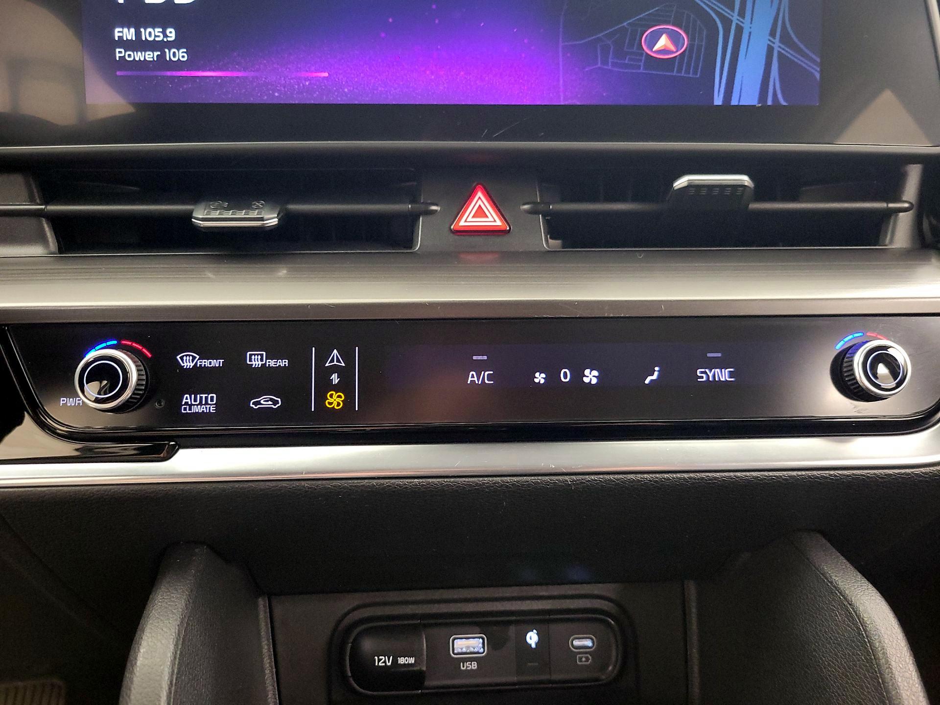 Thumbnail: 2024 Kia Sportage - 17