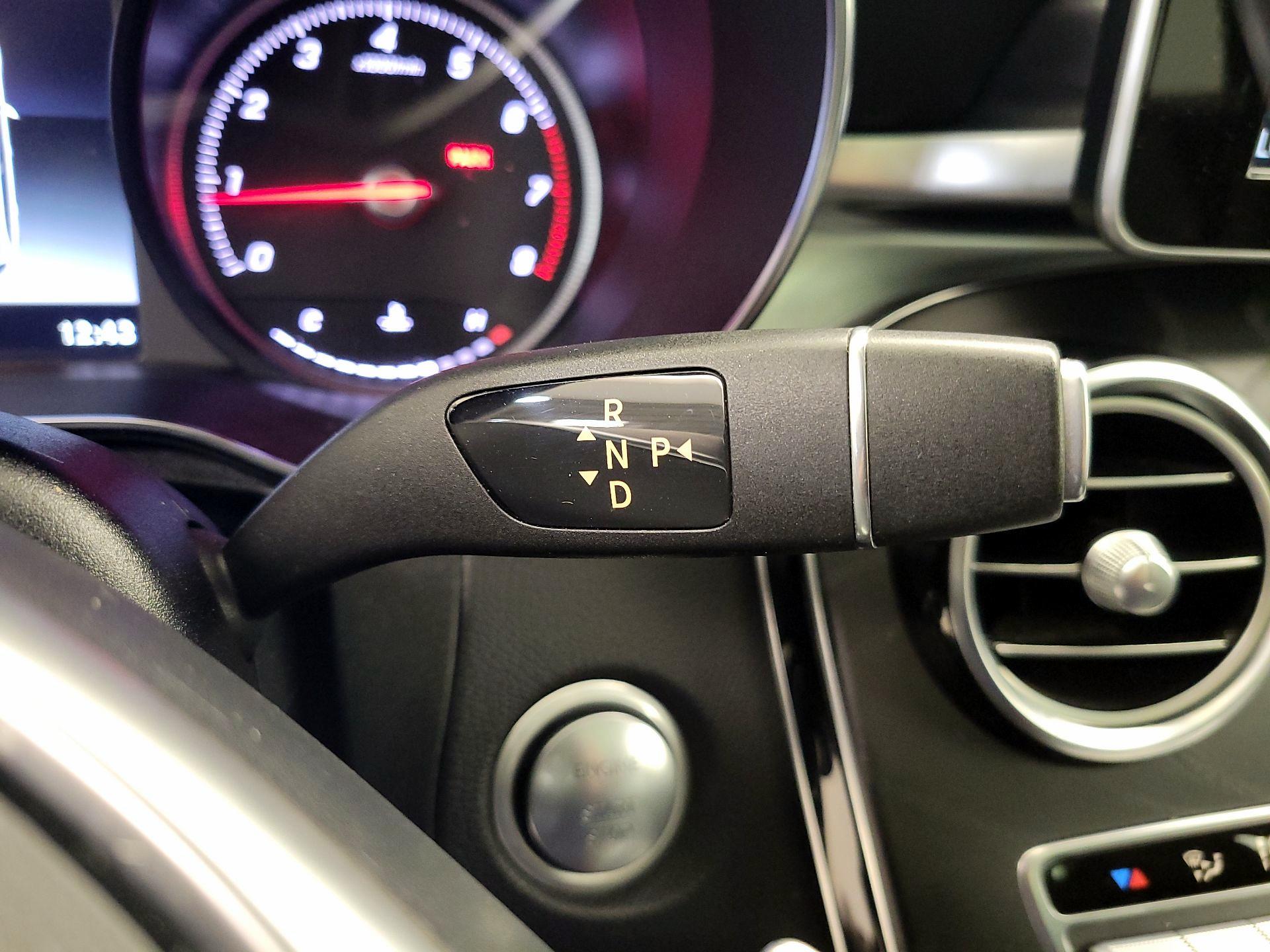 Thumbnail: 2018 Mercedes-Benz GLC - 17