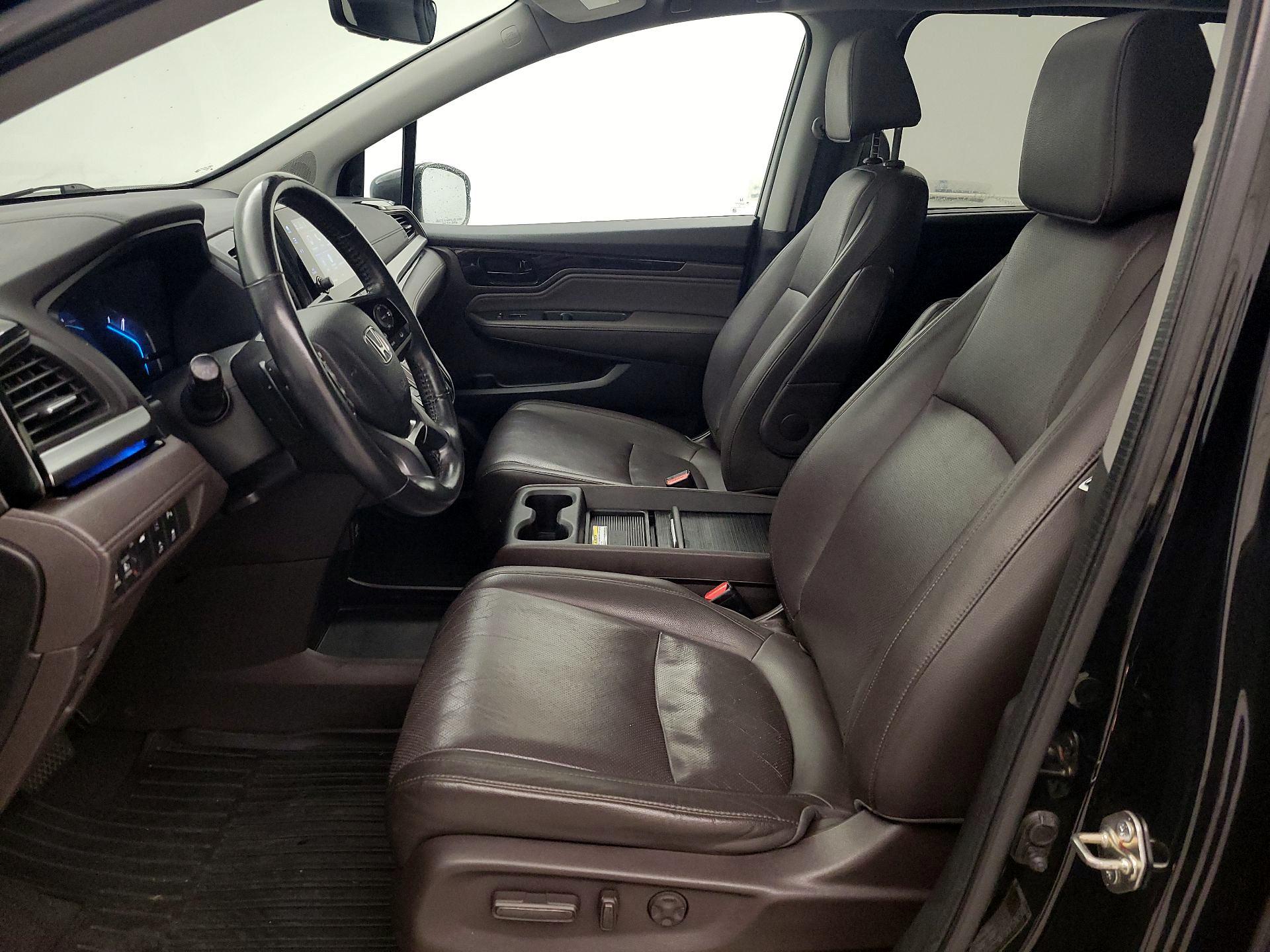 Thumbnail: 2018 Honda Odyssey - 11