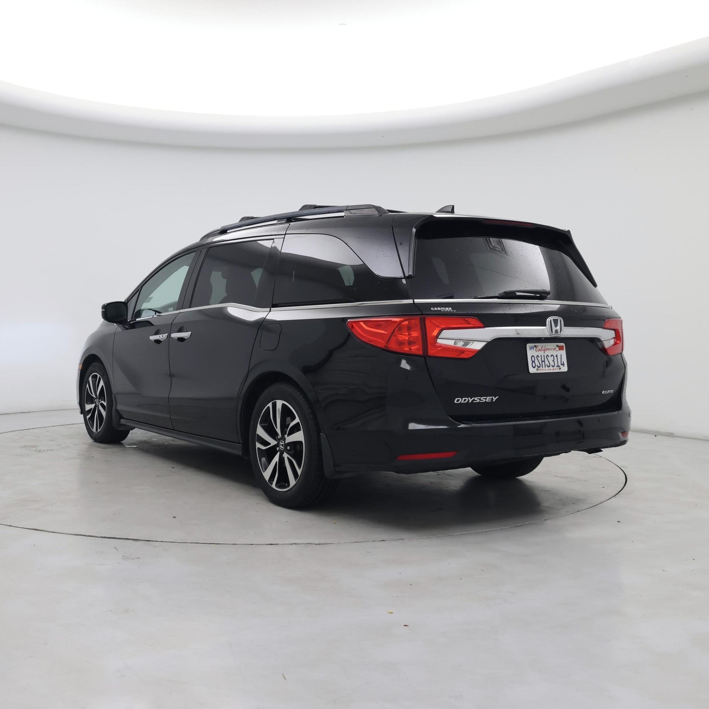 Thumbnail: 2018 Honda Odyssey - 2