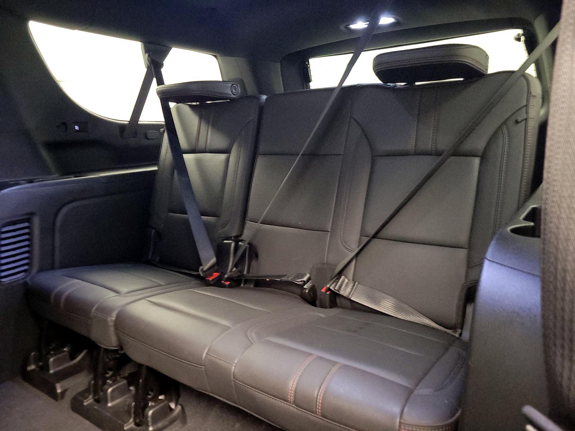 Thumbnail: 2023 Chevrolet Suburban - 20