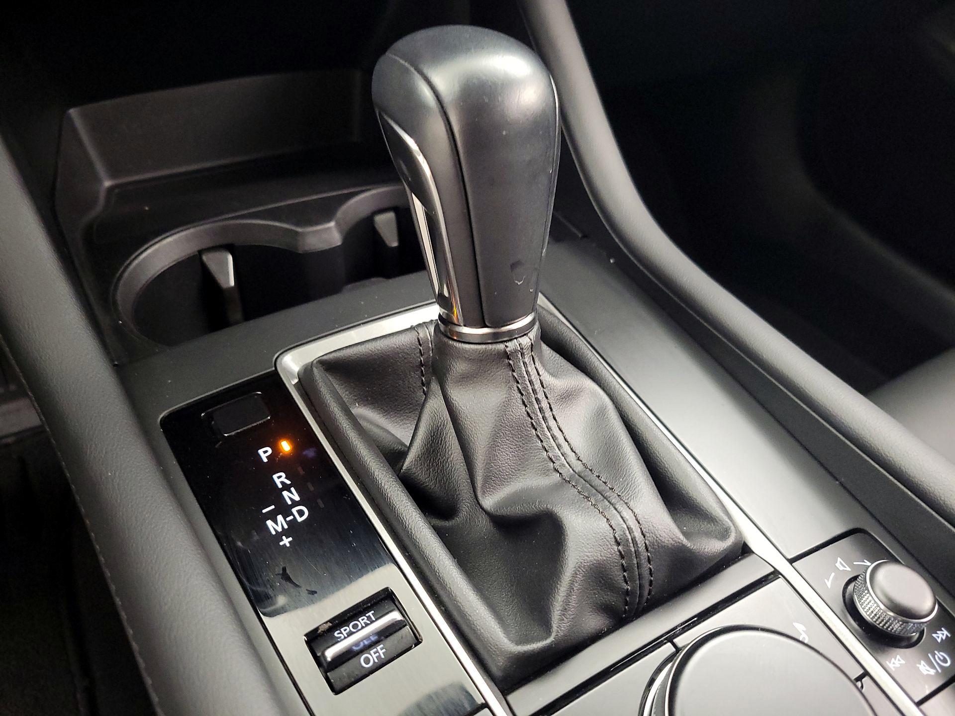 Thumbnail: 2023 Mazda Mazda3 - 17