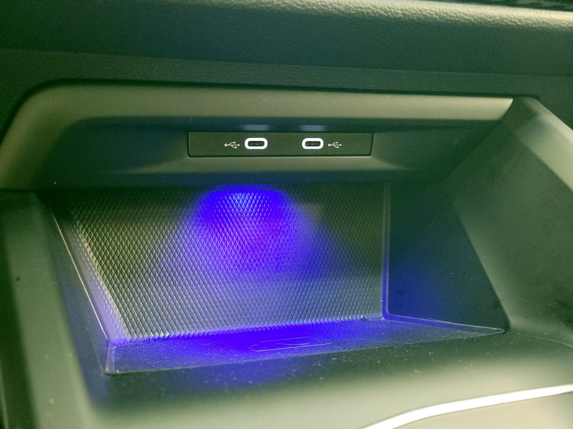 Thumbnail: 2022 Volkswagen Golf - 18