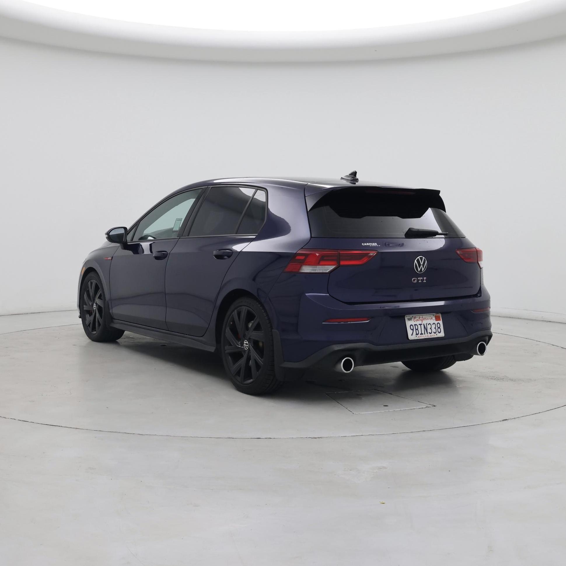 Thumbnail: 2022 Volkswagen Golf - 2