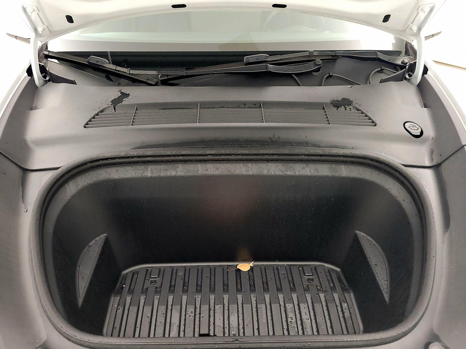 Thumbnail: 2023 Tesla Model Y - 20