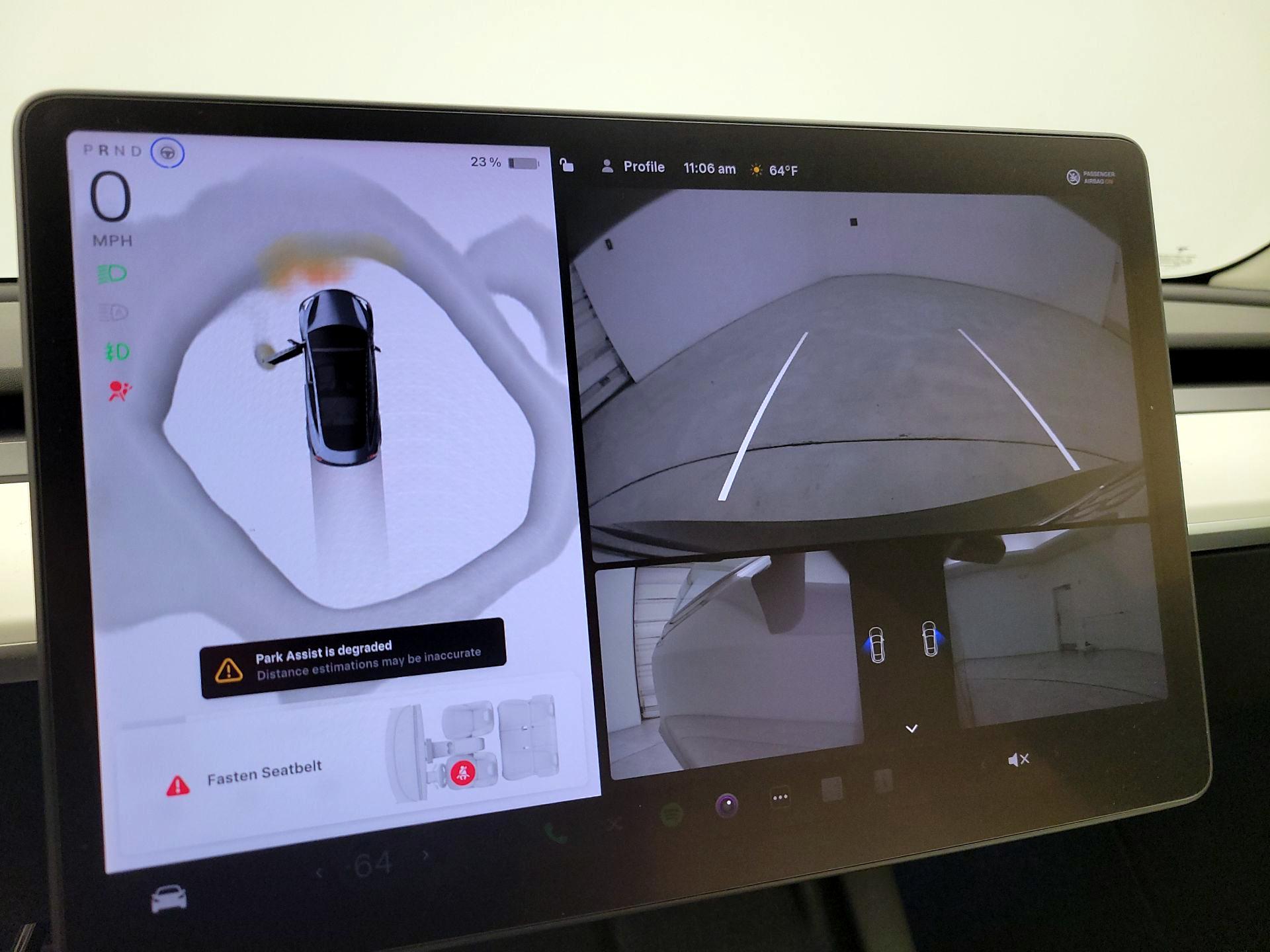 Thumbnail: 2022 Tesla Model 3 - 14