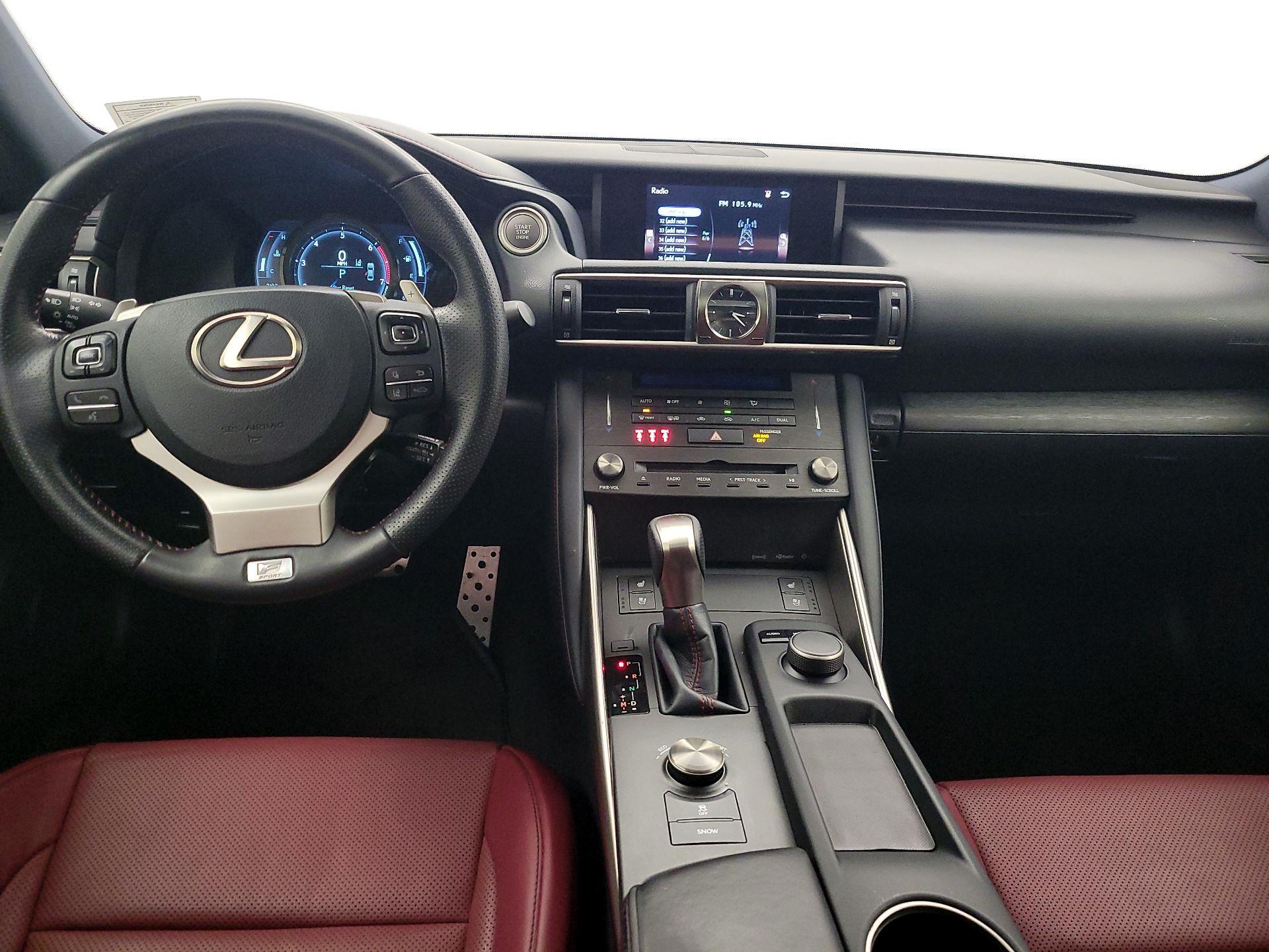 Thumbnail: 2019 Lexus IS - 9