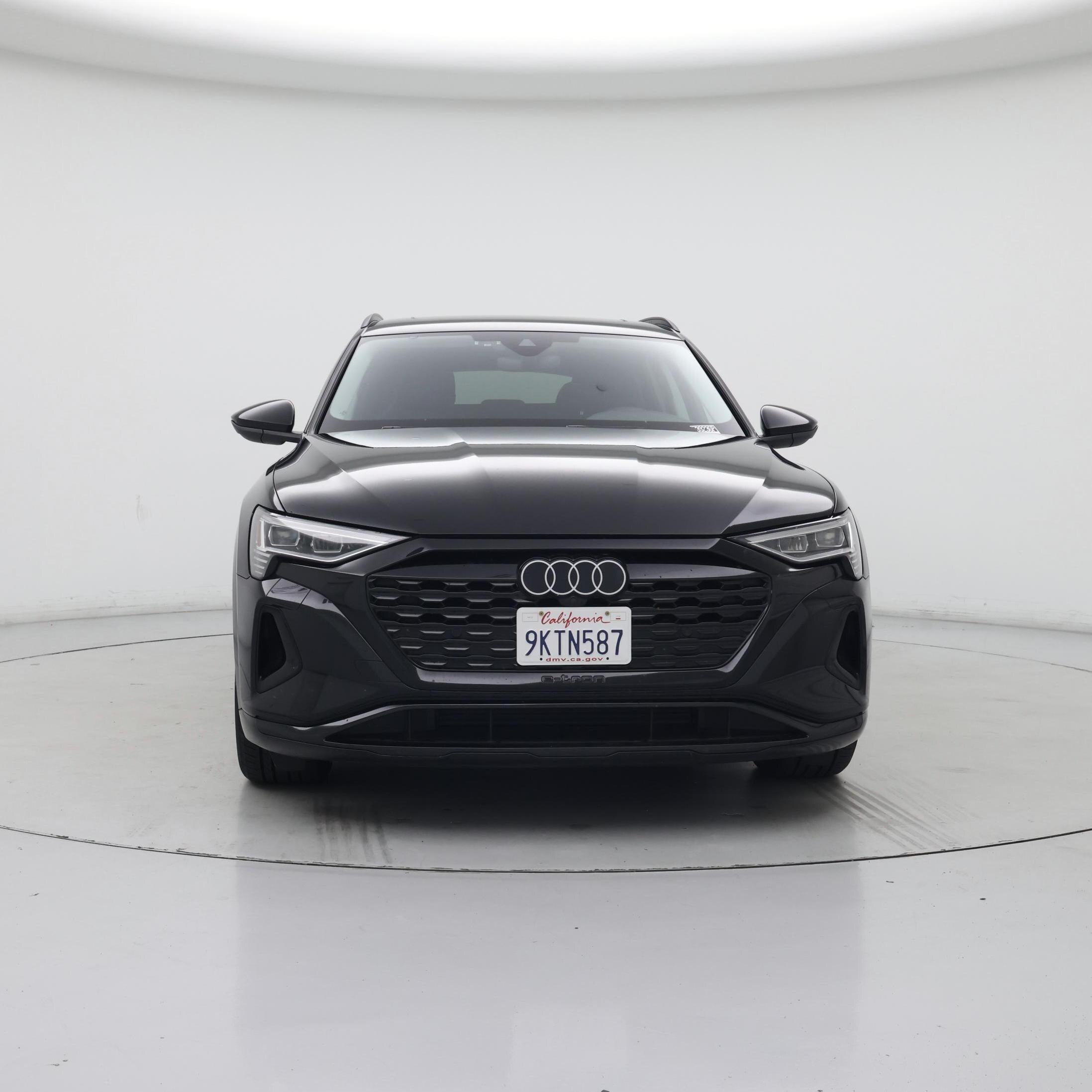 Thumbnail: 2024 Audi Q8 e-tron - 5